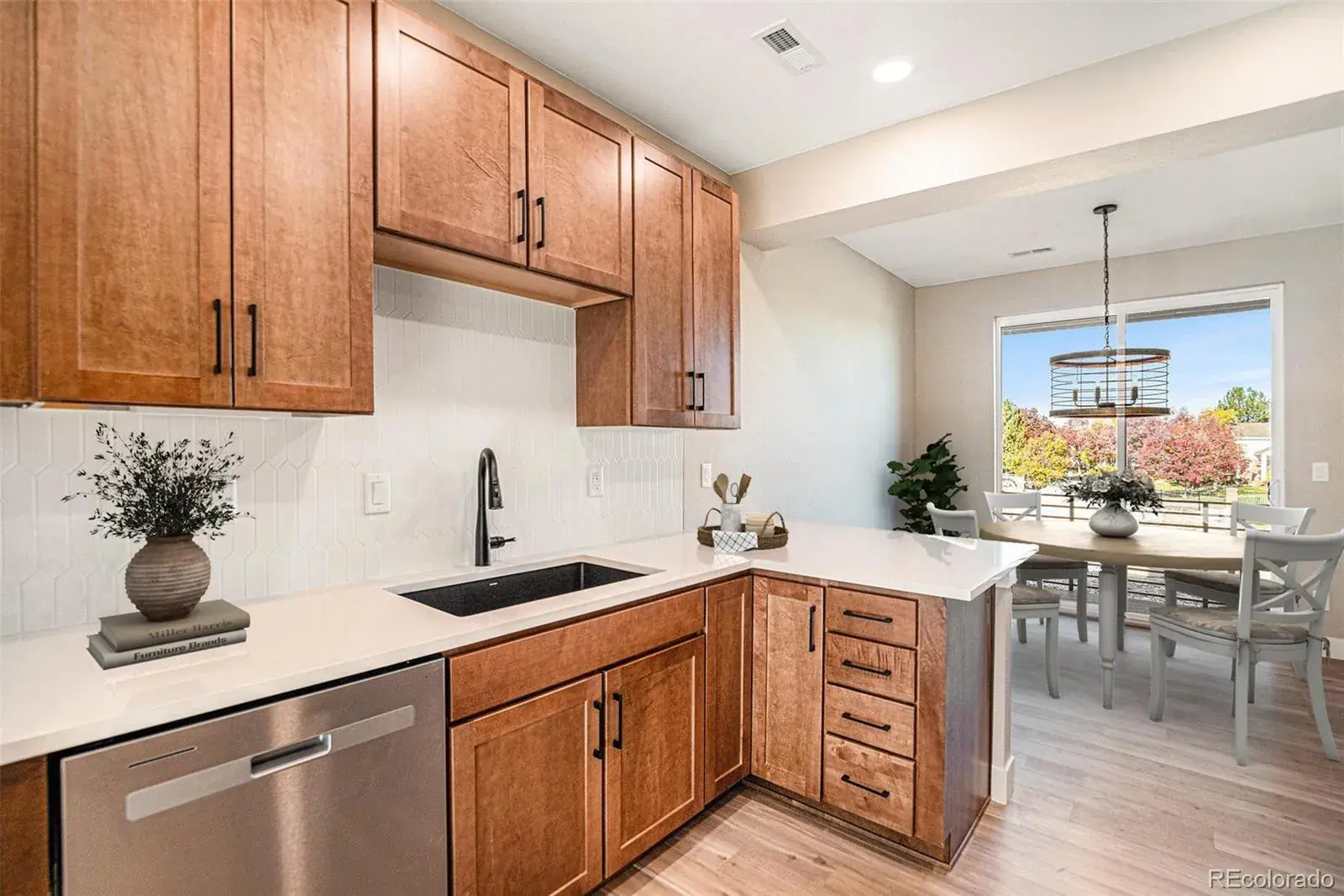 11082025020226 1600 4