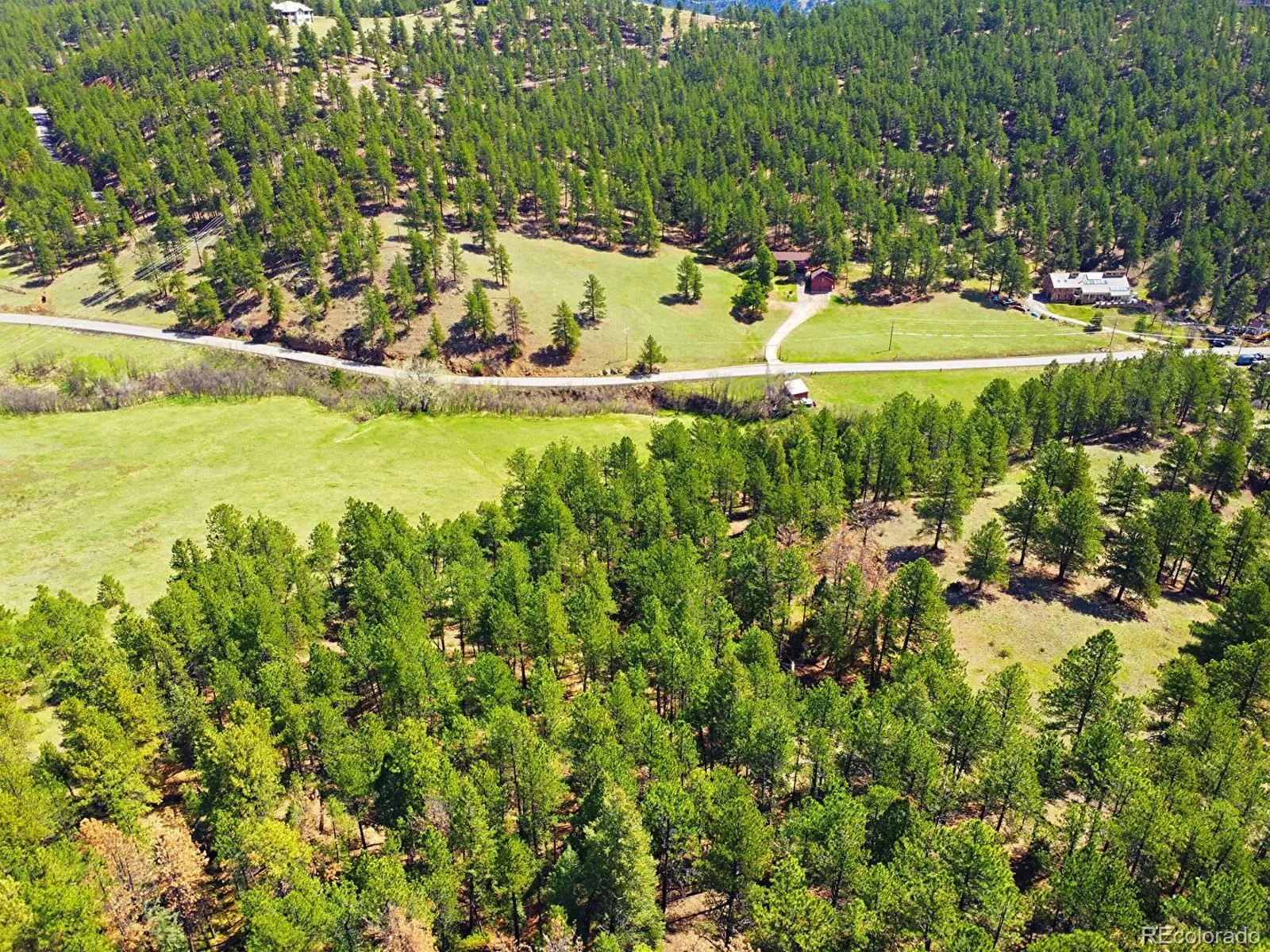 2830 Kerr Gulch Road Evergreen CO 80439 | MLS #REC8736926 05242026052713 1600 43