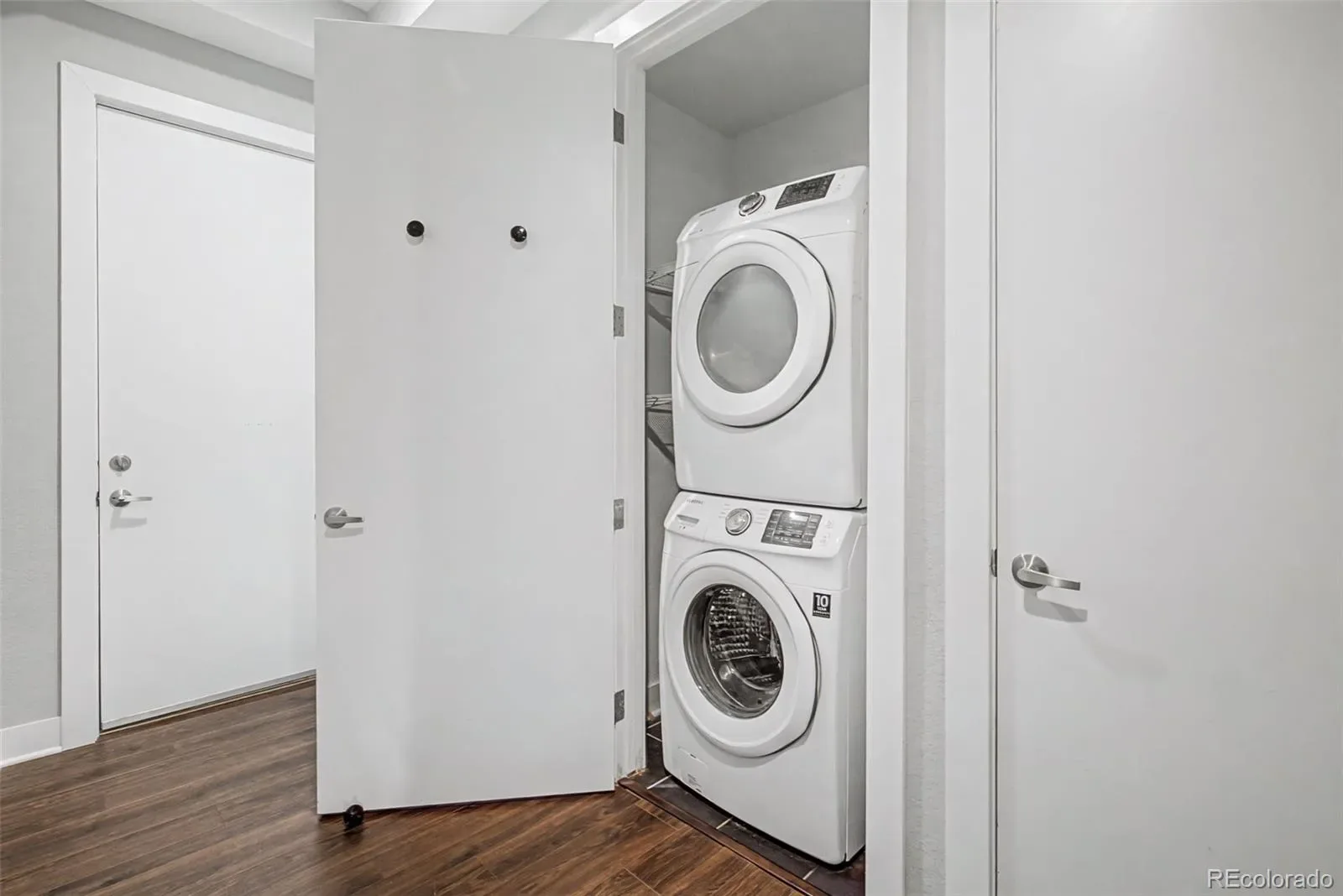 03262026005116 1600 17