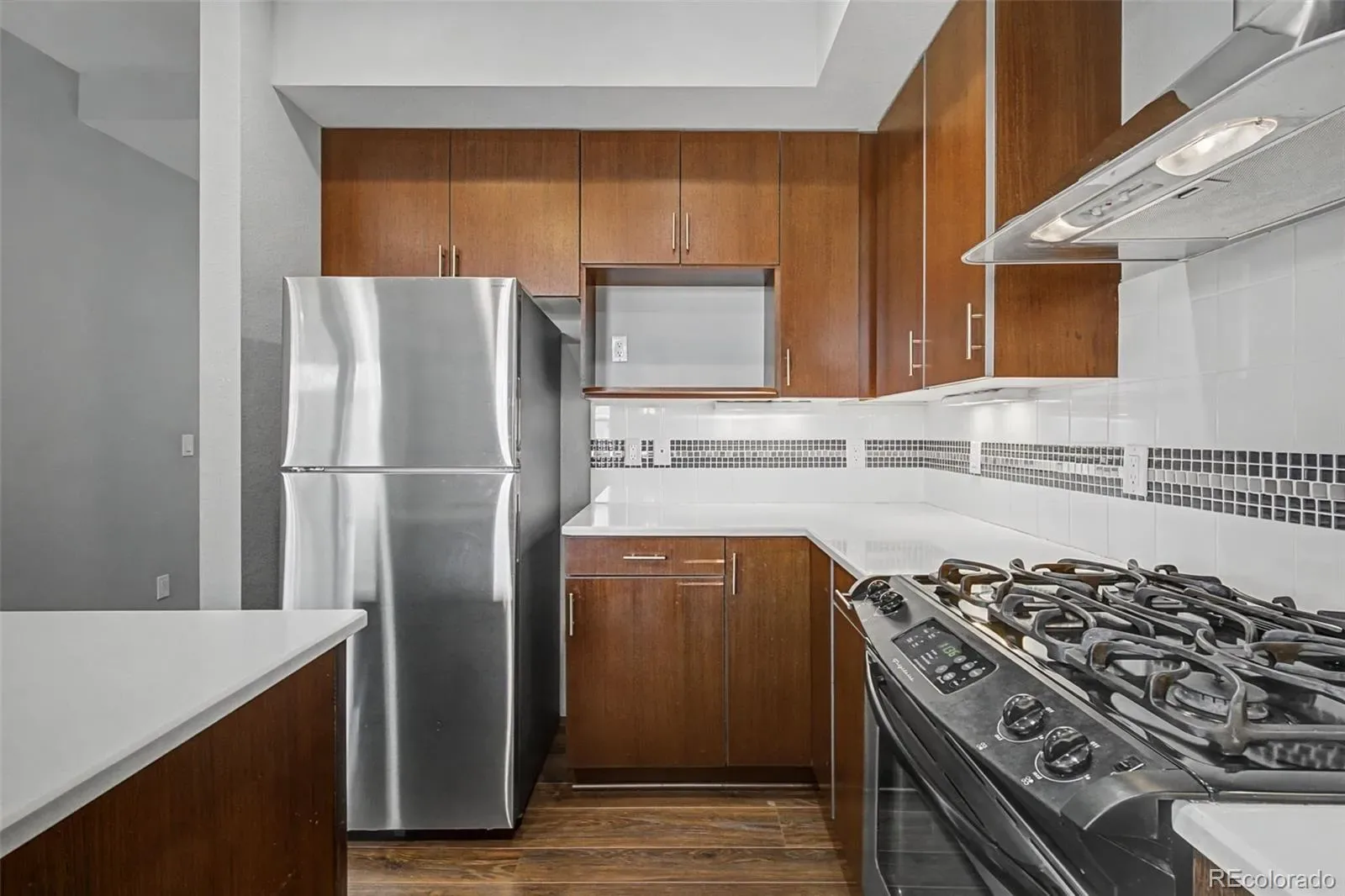 03262026005116 1600 4