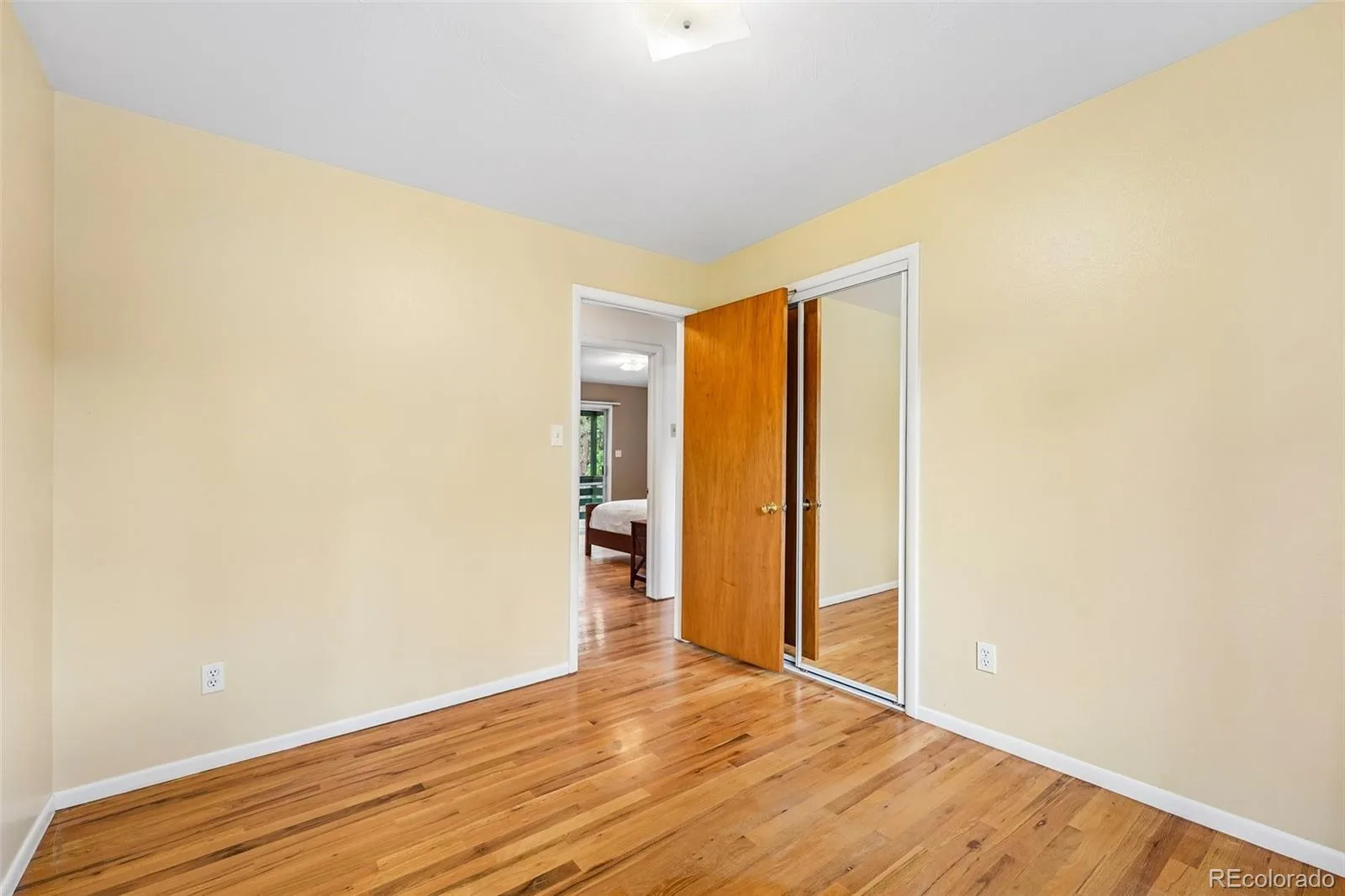 2720 S Chase Way Denver CO 80227 MLS #REC8737363 07152026084443 1600 27