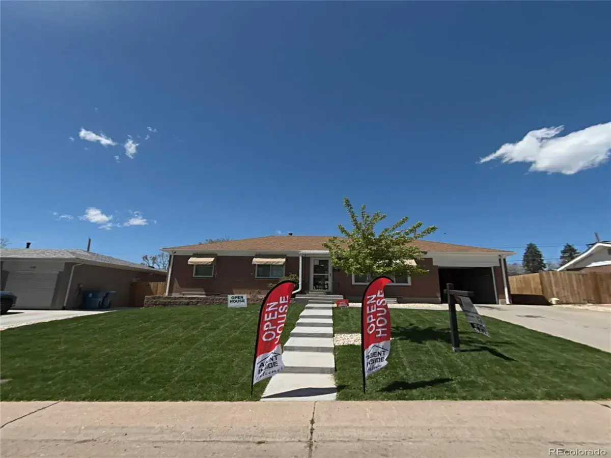 10312025234021 1200 1