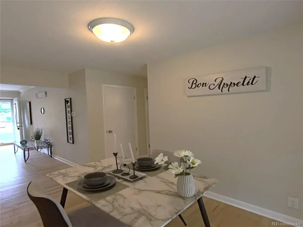 10312025234021 1200 10