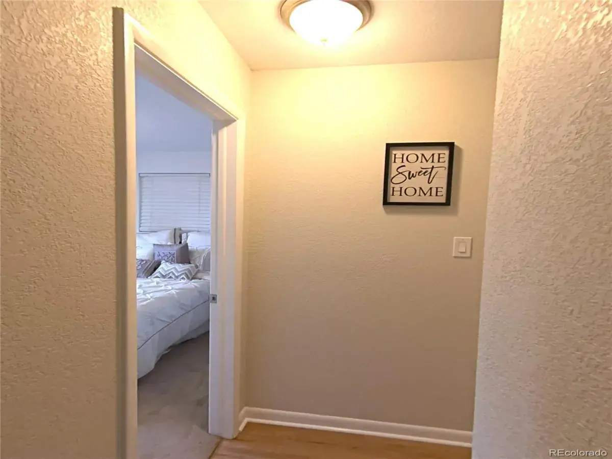 10312025234021 1200 20