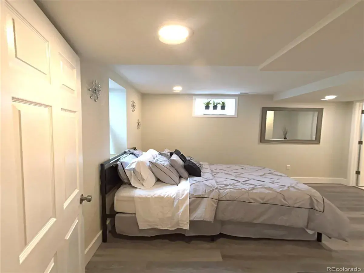 10312025234021 1200 46