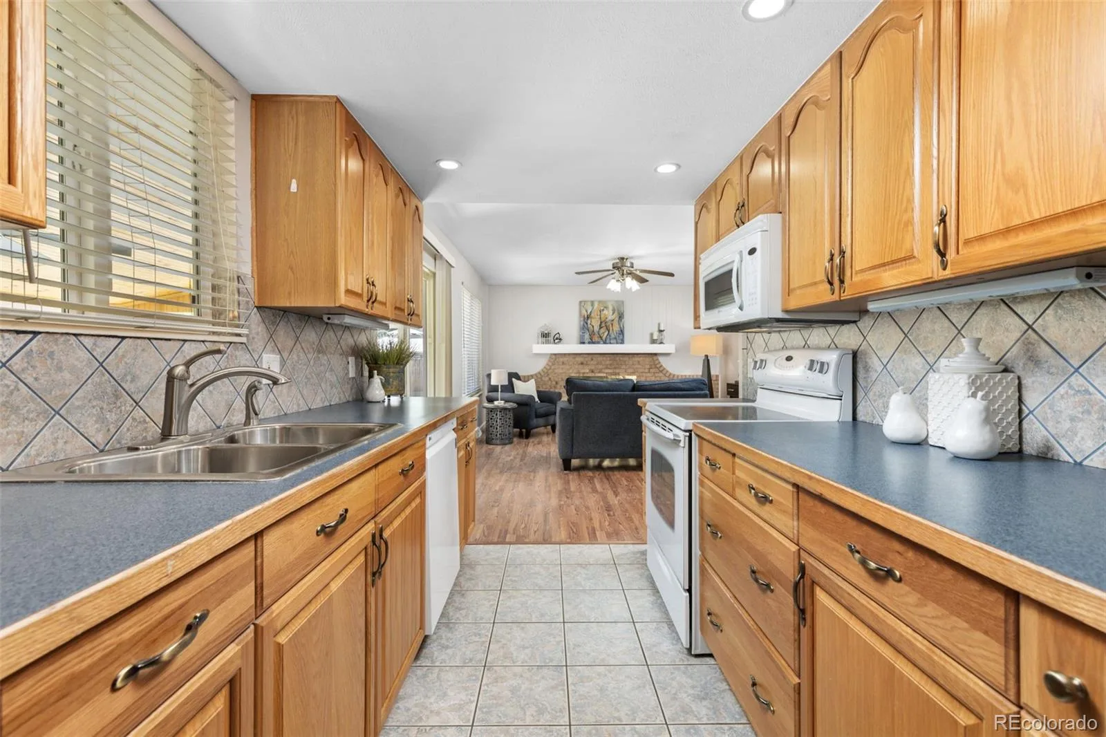 4610 S Kalispell Way Aurora CO 80015 MLS #REC8743739 06082026210524 1600 10