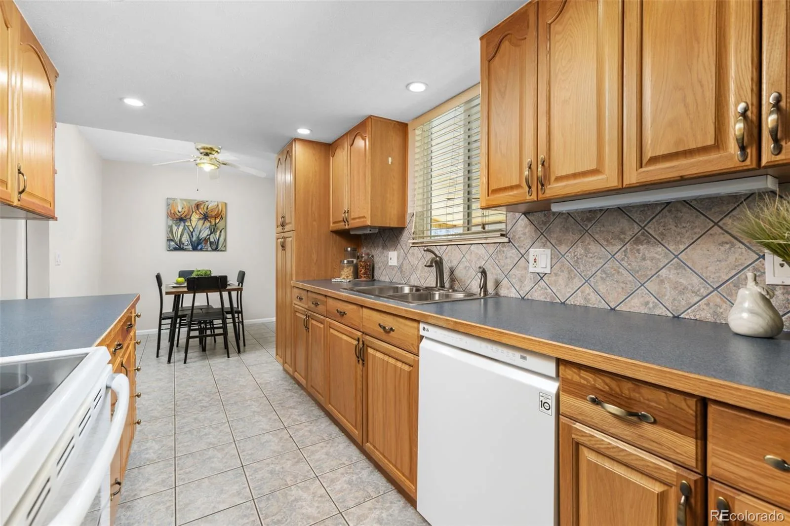 4610 S Kalispell Way Aurora CO 80015 MLS #REC8743739 06082026210524 1600 9