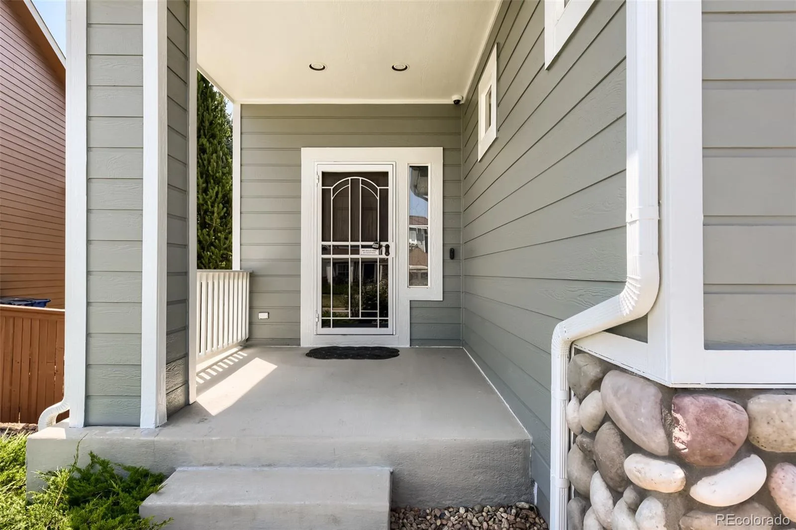 10283 Bentwood Lane Littleton CO 80126 | MLS #REC8743933 08062026153128 1600 3