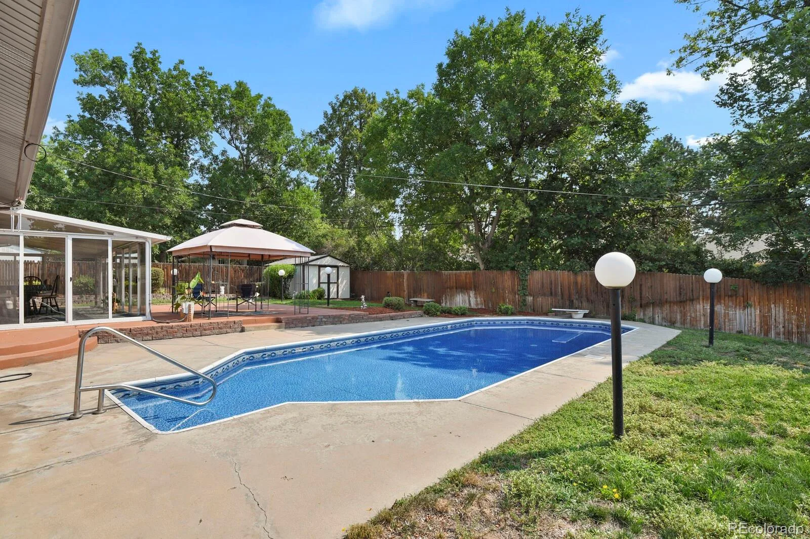 2834 S Zurich Court Denver CO 80236 | MLS #REC8746630 08052026222408 1600 29