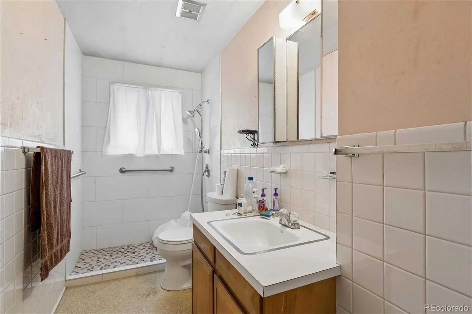 3235 Union Street Wheat Ridge CO 80033 MLS #REC8747130 05092026025115 1600 18