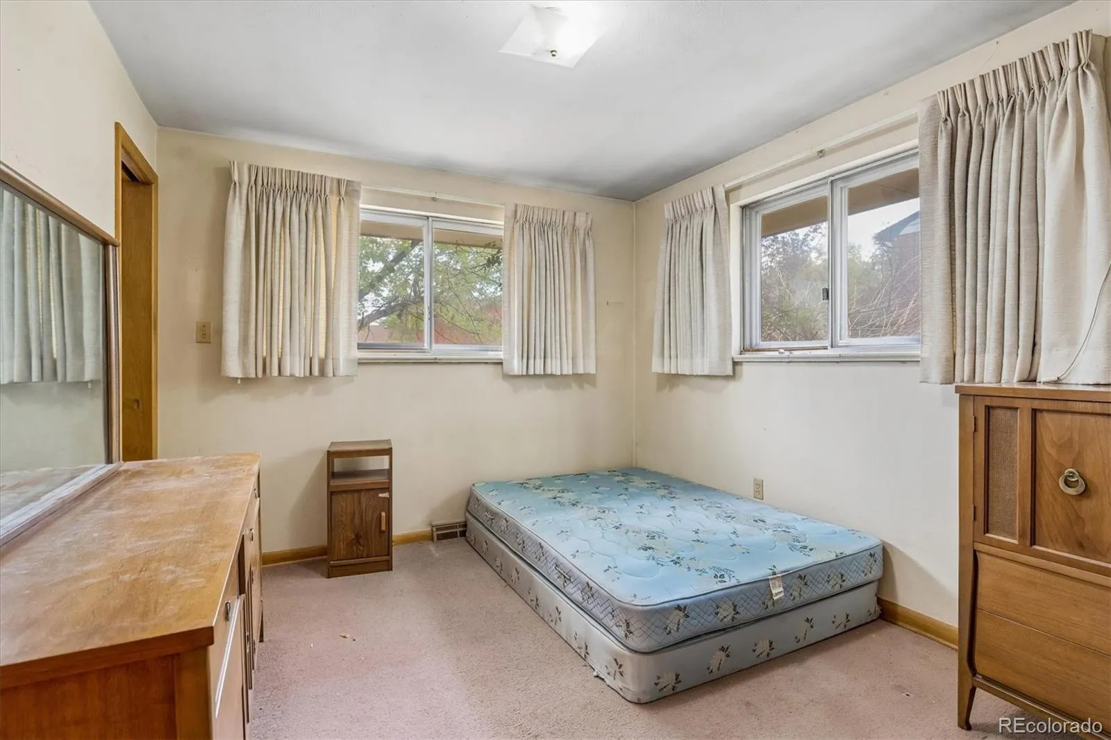3235 Union Street Wheat Ridge CO 80033 MLS #REC8747130 05092026025115 1600 23