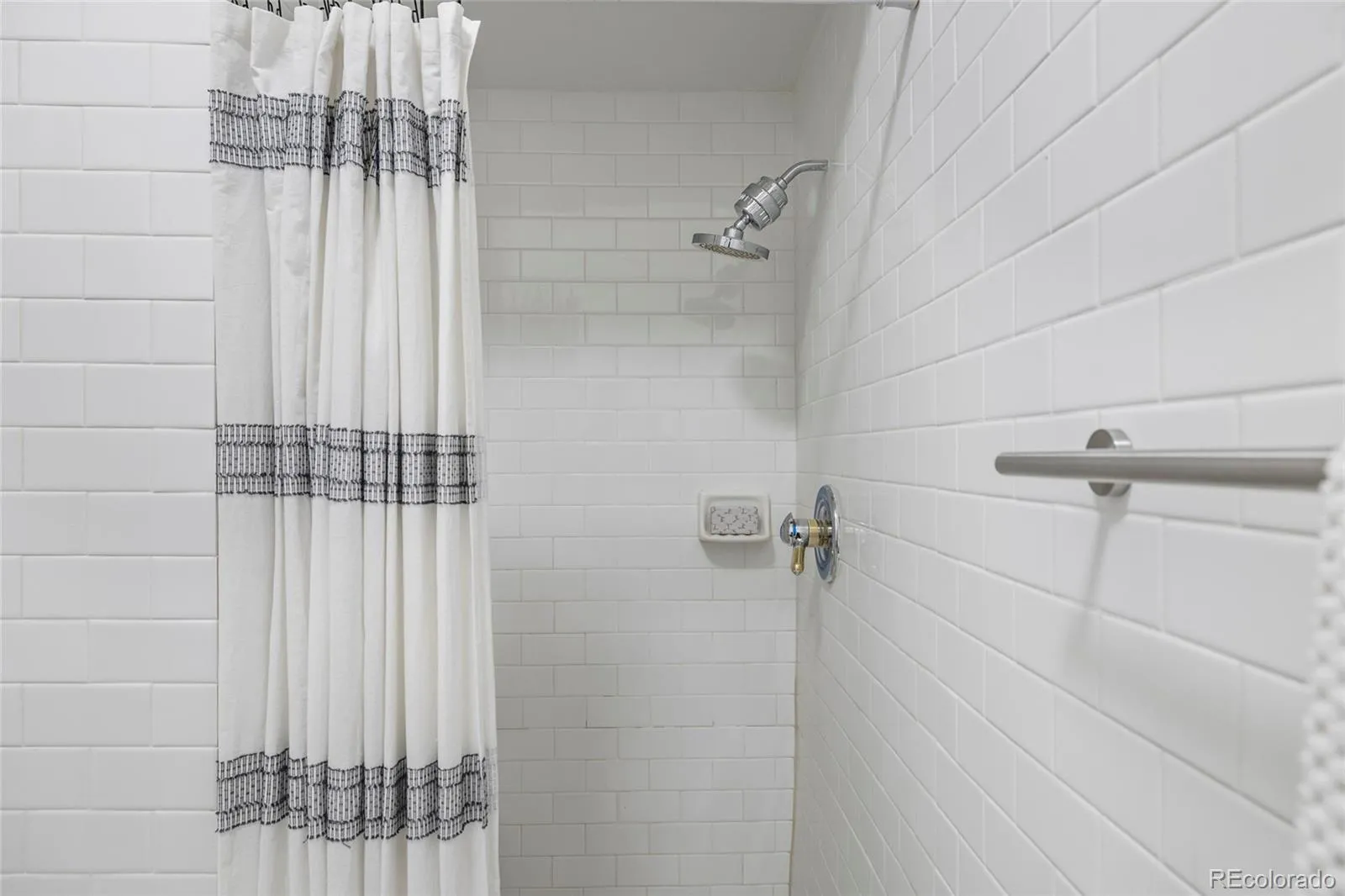 04032026232905 1600 24