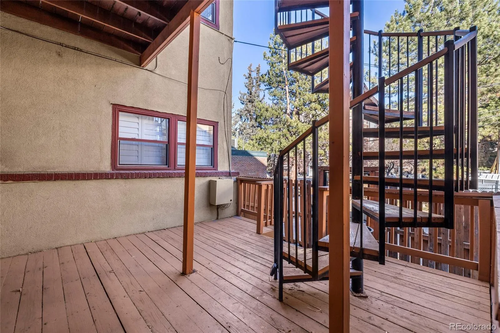 04032026232905 1600 27