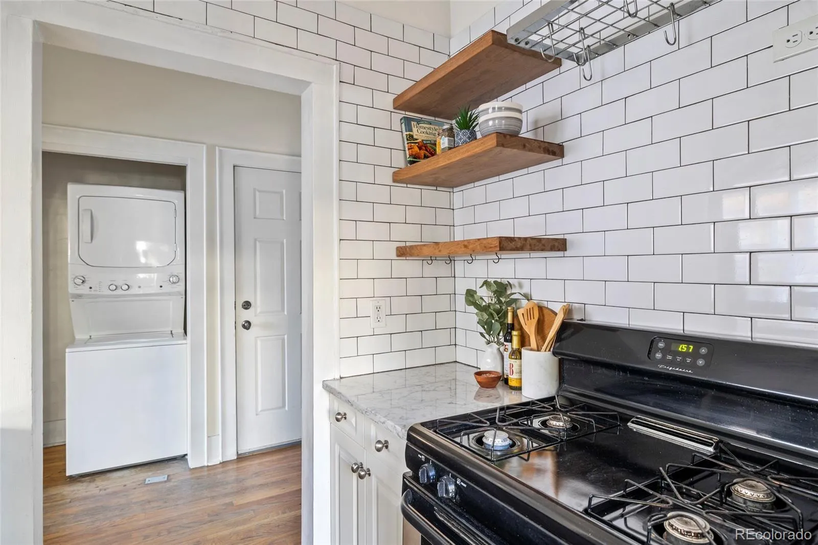 04032026232905 1600 8