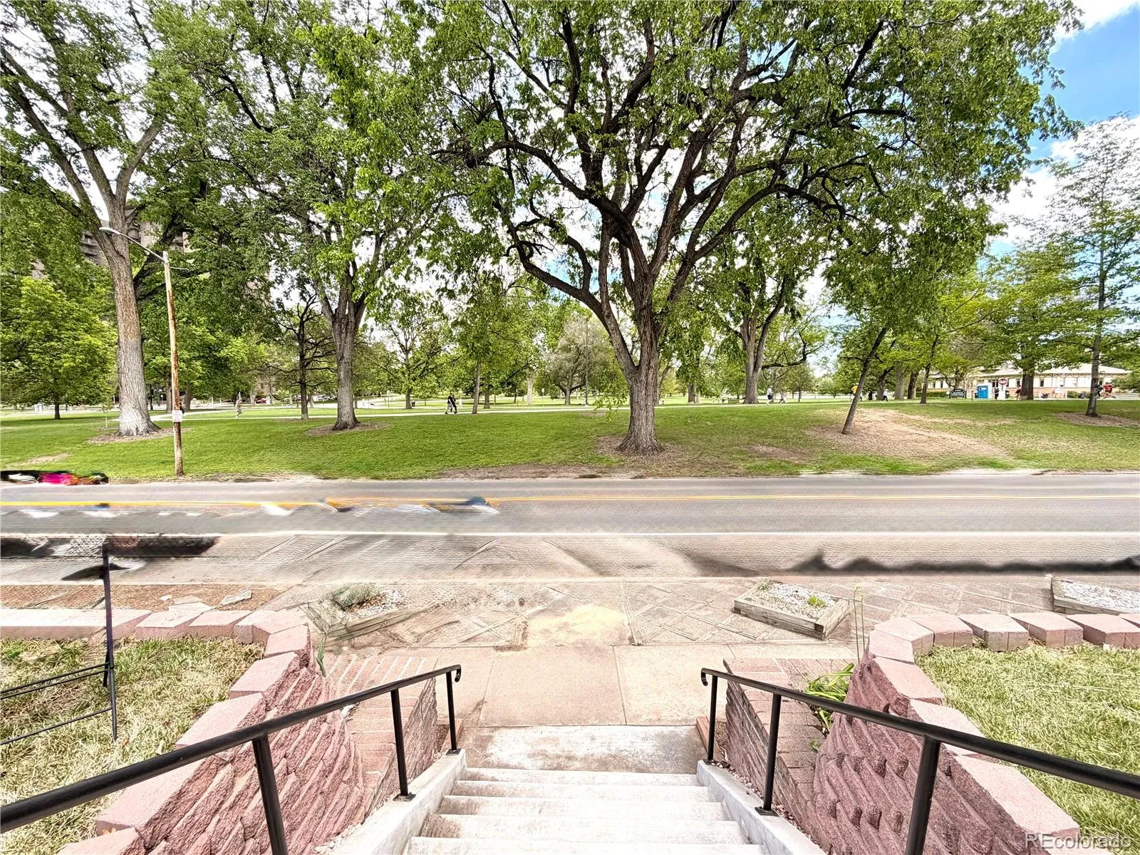 543 S Downing Street Denver CO 80209 MLS #REC8747366 05242026154130 1600 6