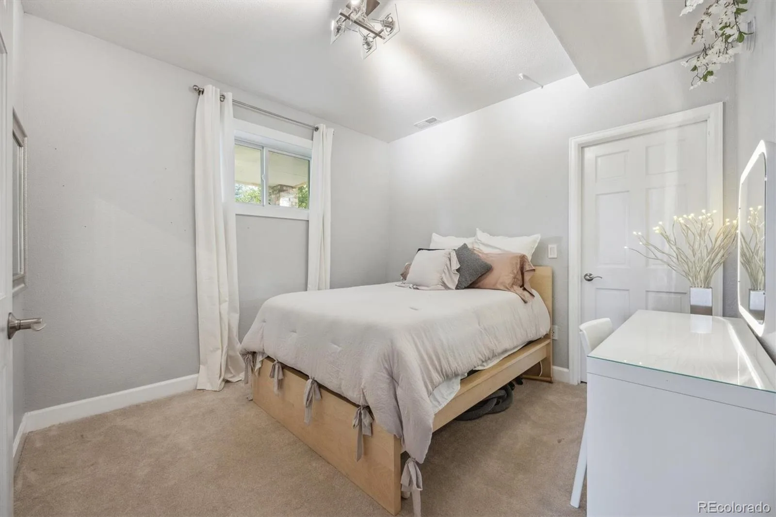 10145 Meadow Run Parker CO 80134 | MLS #REC8747543 07012026145809 1600 35