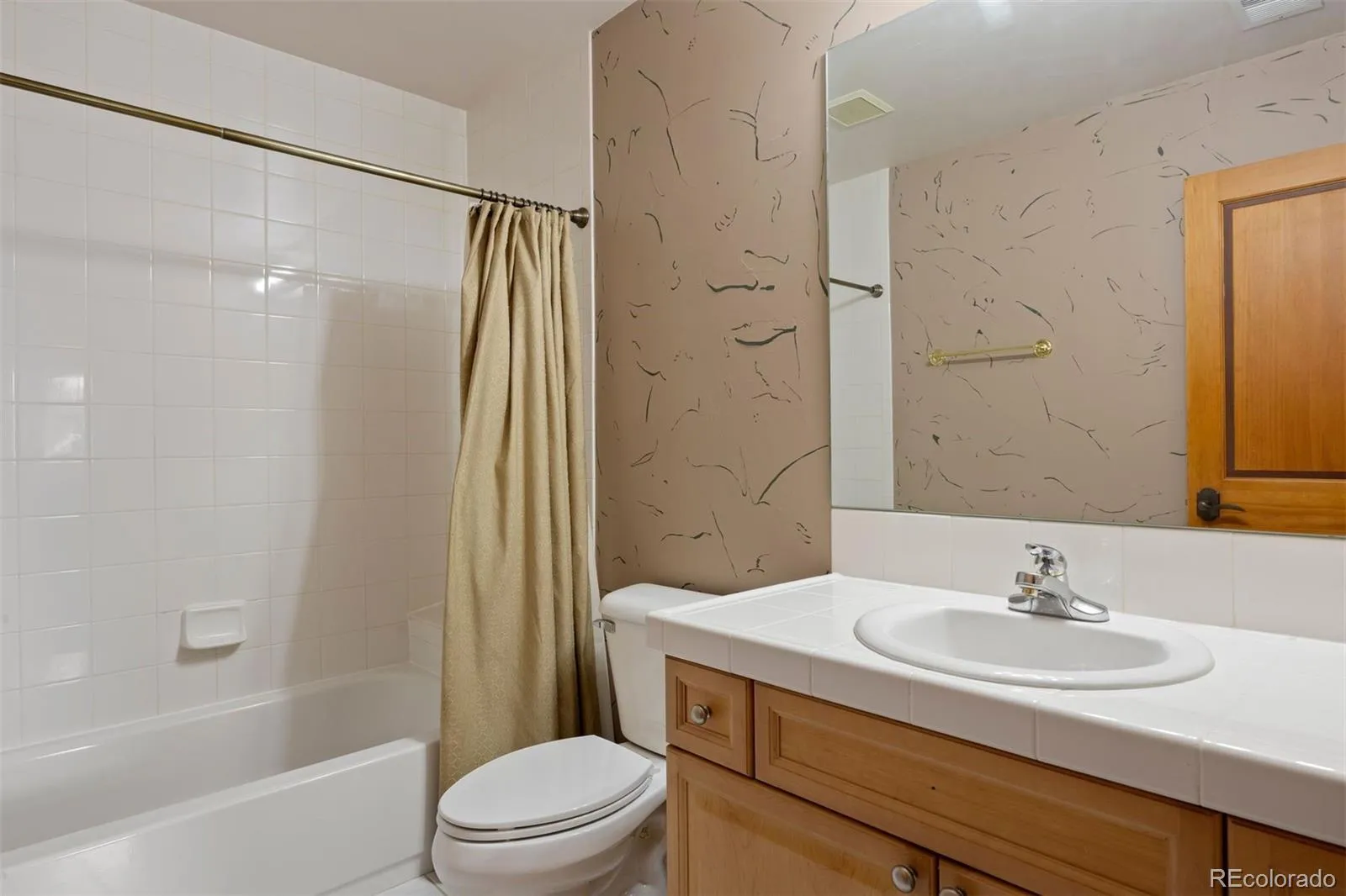 4730 Tierra Alta Drive Castle Rock CO 80104 MLS #REC8749445 05112026232032 1600 28
