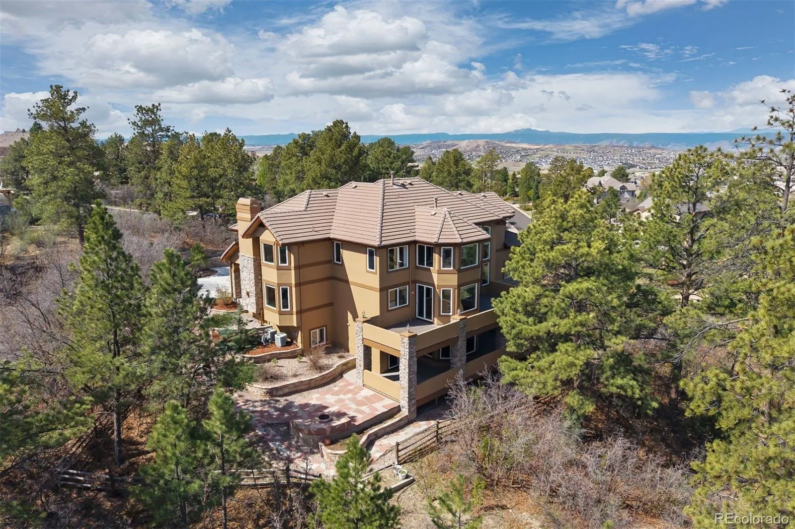 4730 Tierra Alta Drive Castle Rock CO 80104 MLS #REC8749445 05112026232032 1600 43