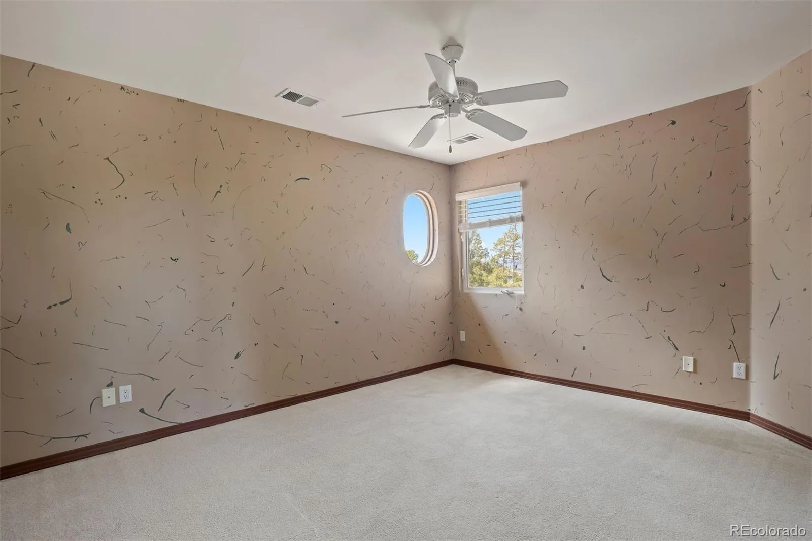 4730 Tierra Alta Drive Castle Rock CO 80104 MLS #REC8749445 06192026040733 1600 29