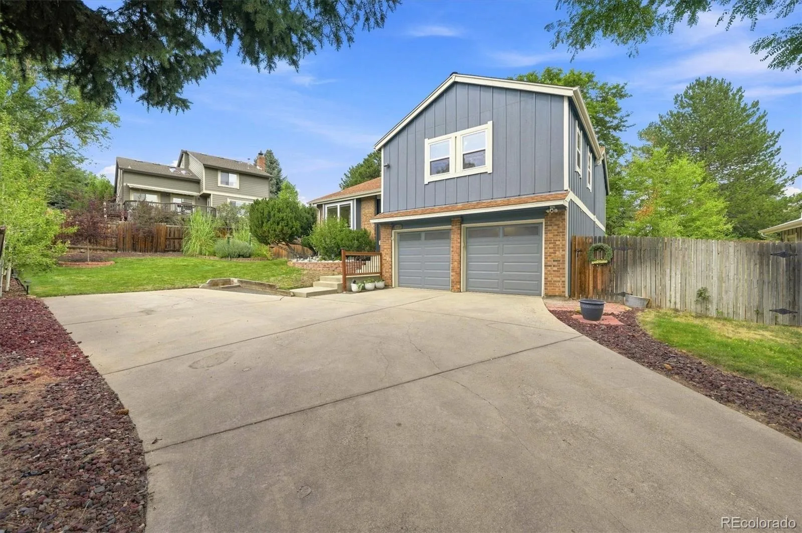 11127 W Wildhorse Peak Littleton CO 80127 | MLS #REC8749719 08142026163916 1600 48