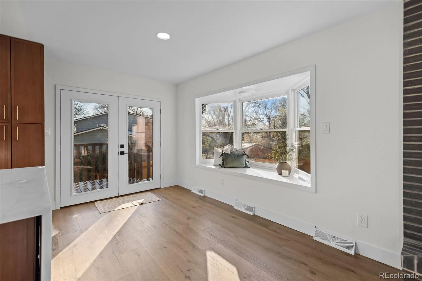 04062026231509 1600 15