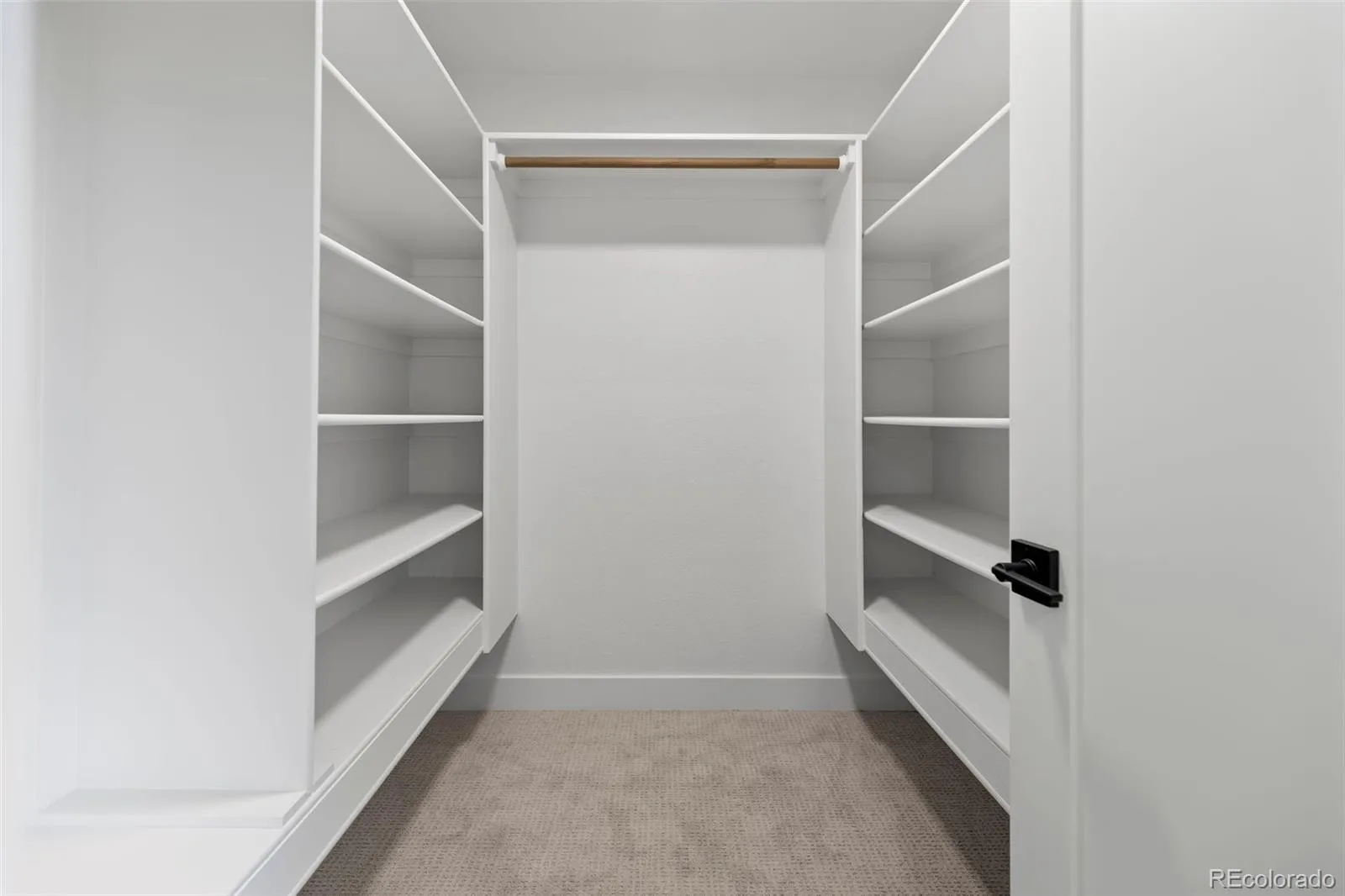 04062026231509 1600 24