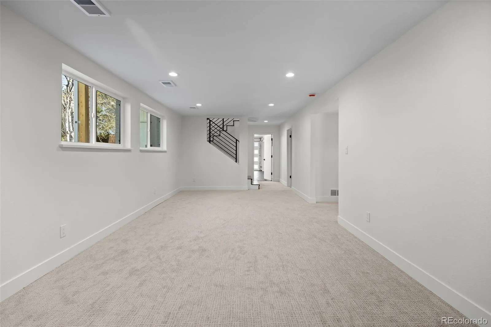 04062026231509 1600 34