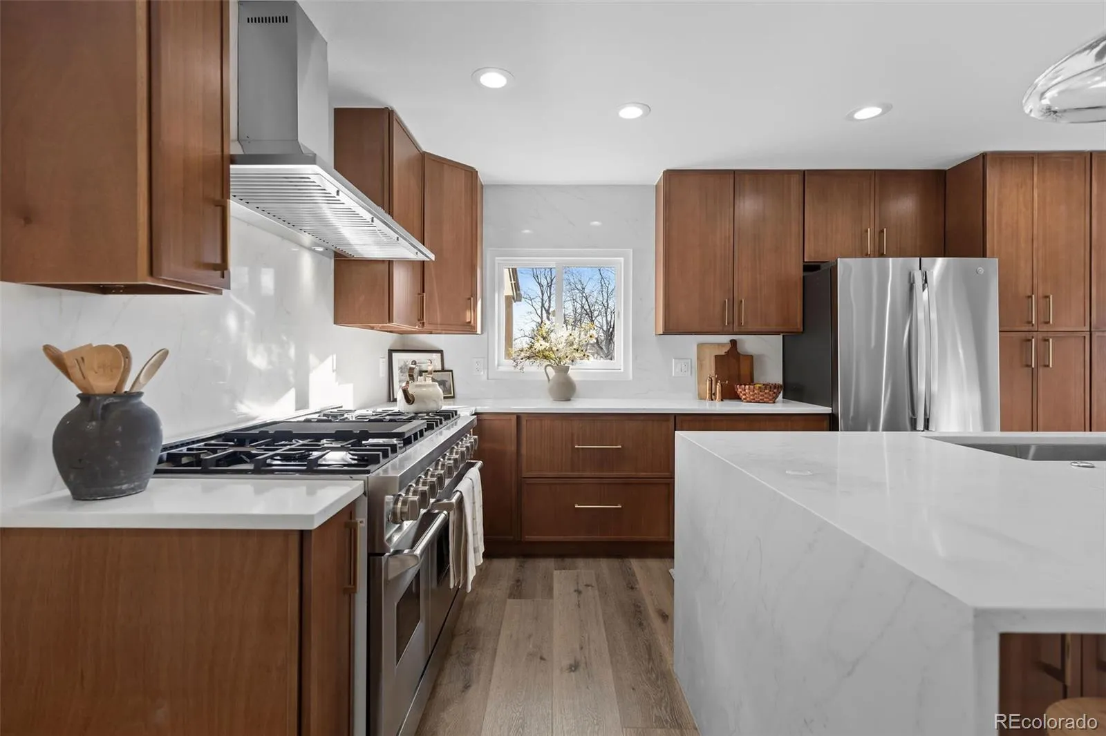 04062026231509 1600 9