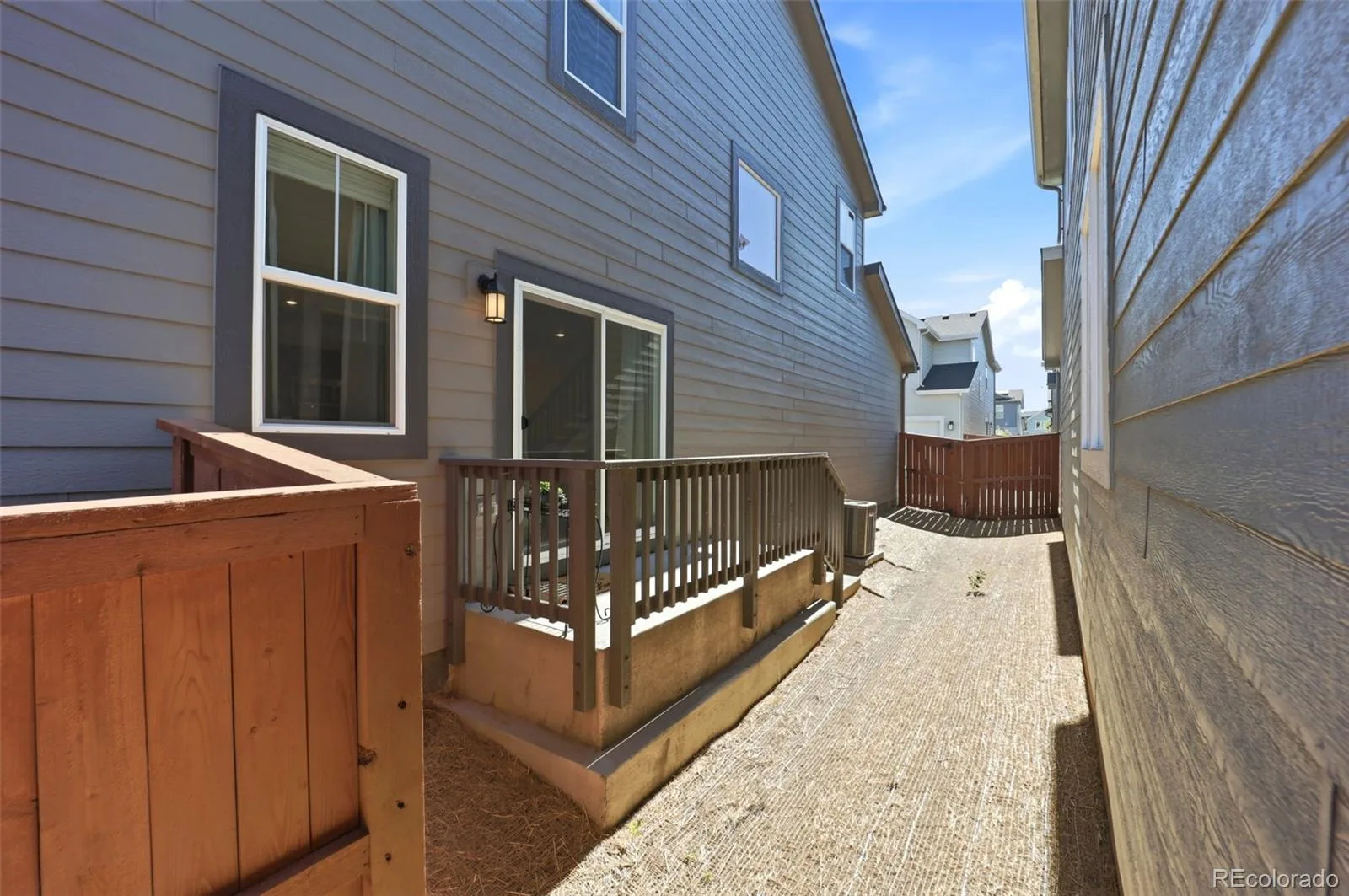 2081 Barnwood Drive Brighton CO 80601 | MLS #REC8750782 06122026202154 1600 31