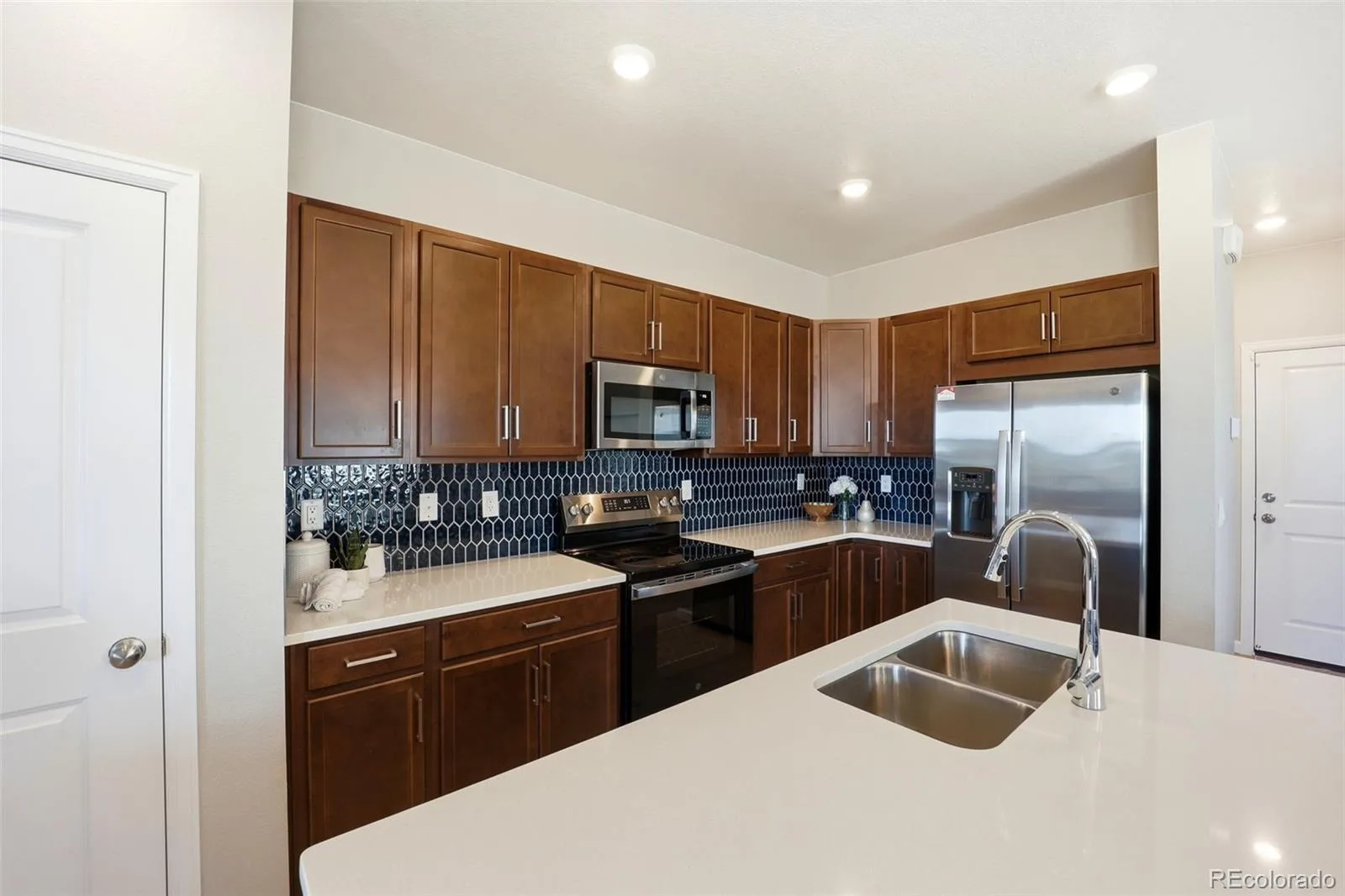 2081 Barnwood Drive Brighton CO 80601 | MLS #REC8750782 06122026202154 1600 4