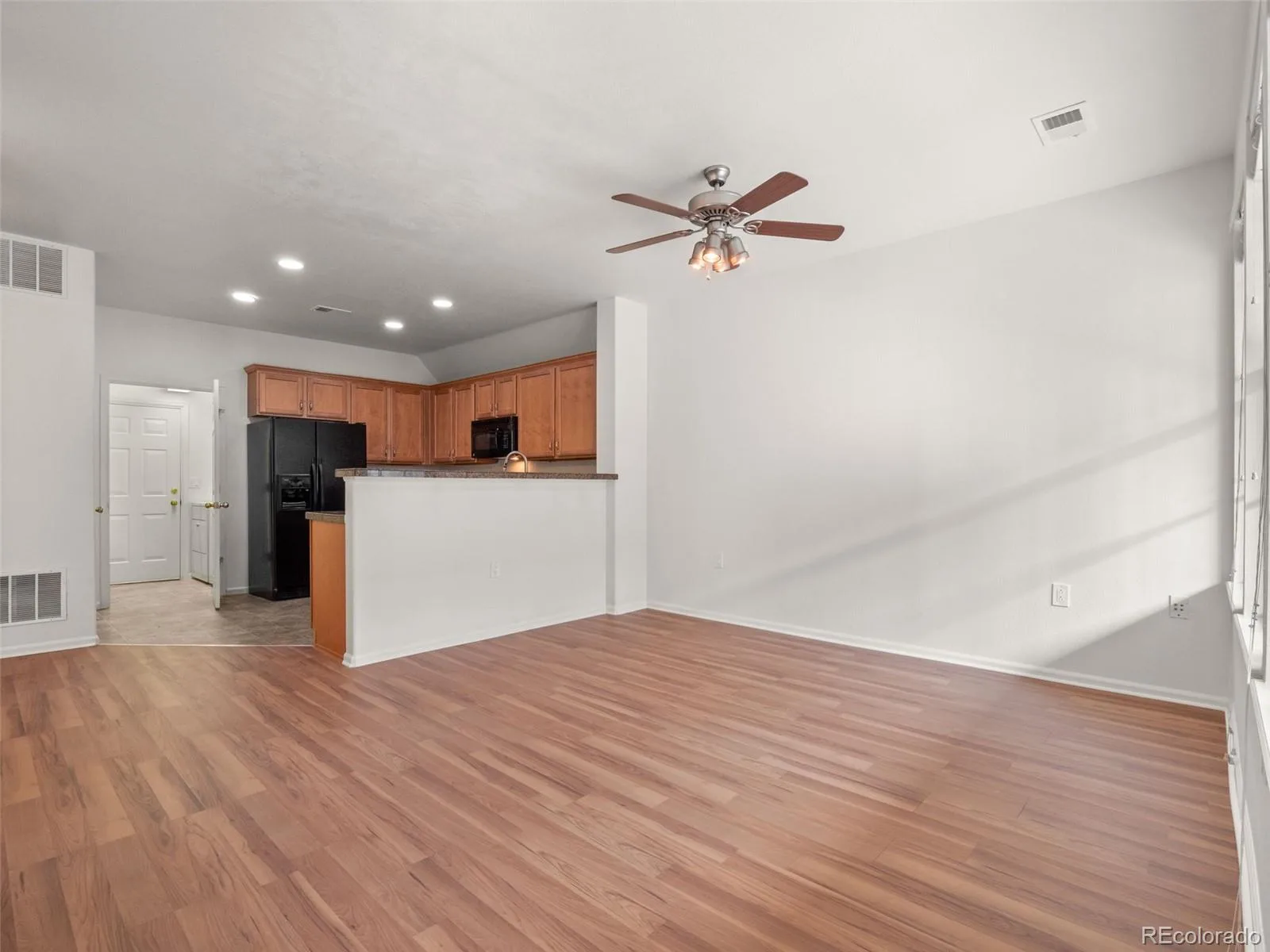 7777 E 23rd Avenue #1303 Denver CO 80238 | MLS #REC8750838 08242026193458 1600 12