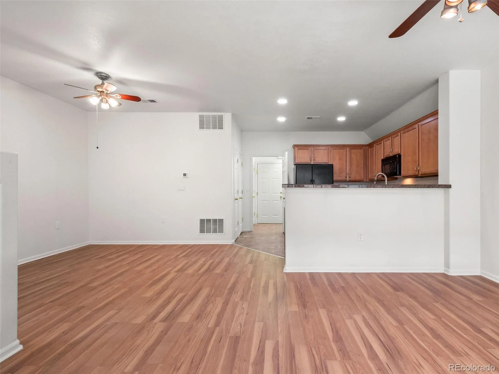 7777 E 23rd Avenue #1303 Denver CO 80238 | MLS #REC8750838 08242026193458 1600 13