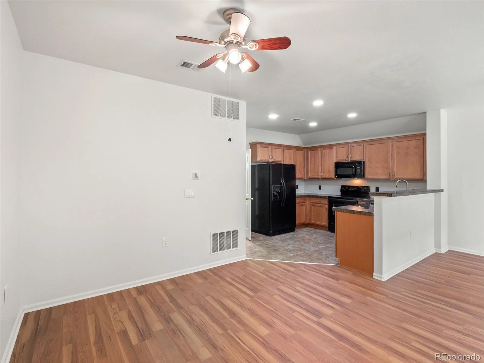 7777 E 23rd Avenue #1303 Denver CO 80238 | MLS #REC8750838 08242026193458 1600 17