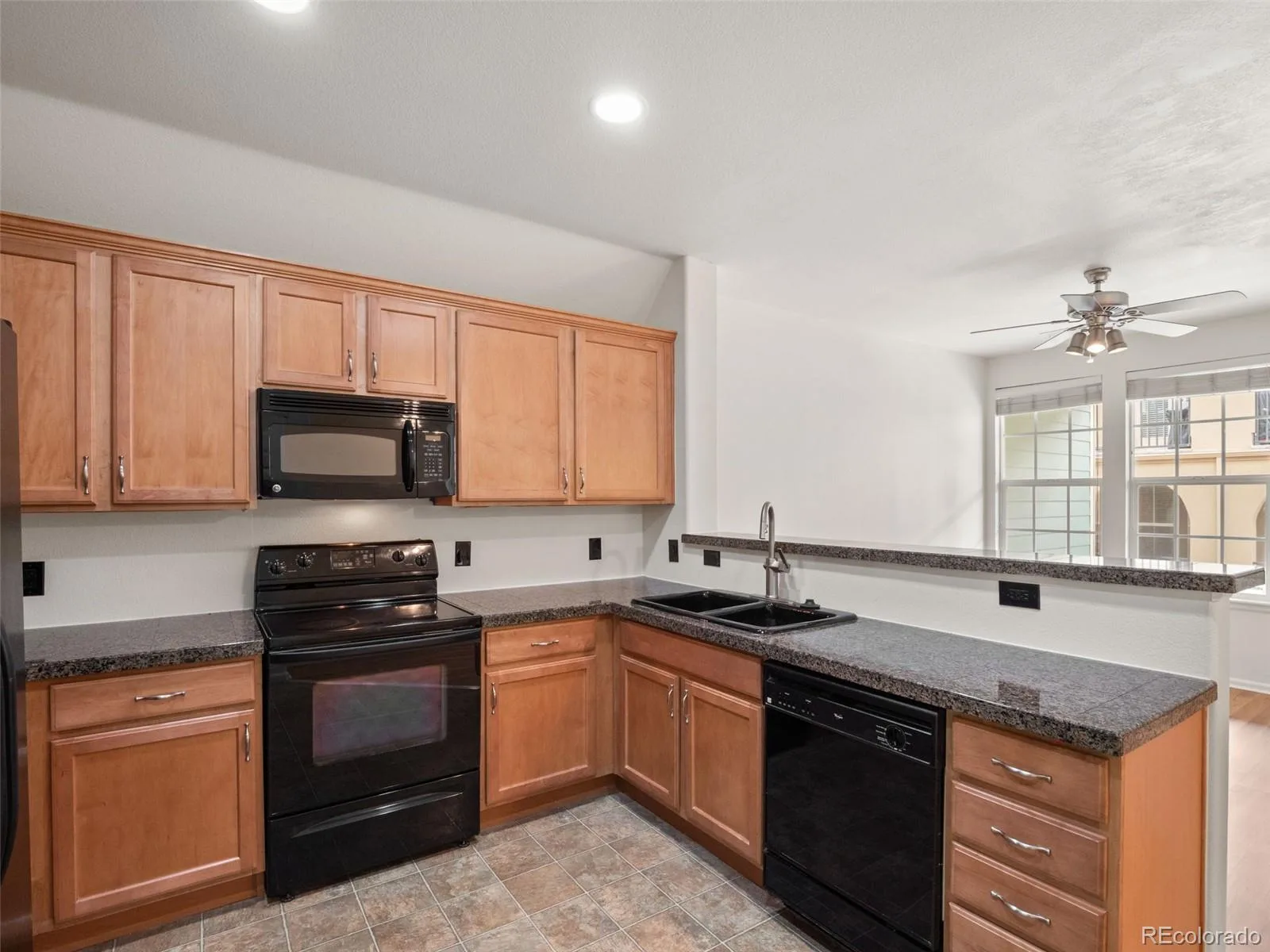 7777 E 23rd Avenue #1303 Denver CO 80238 | MLS #REC8750838 08242026193458 1600 19