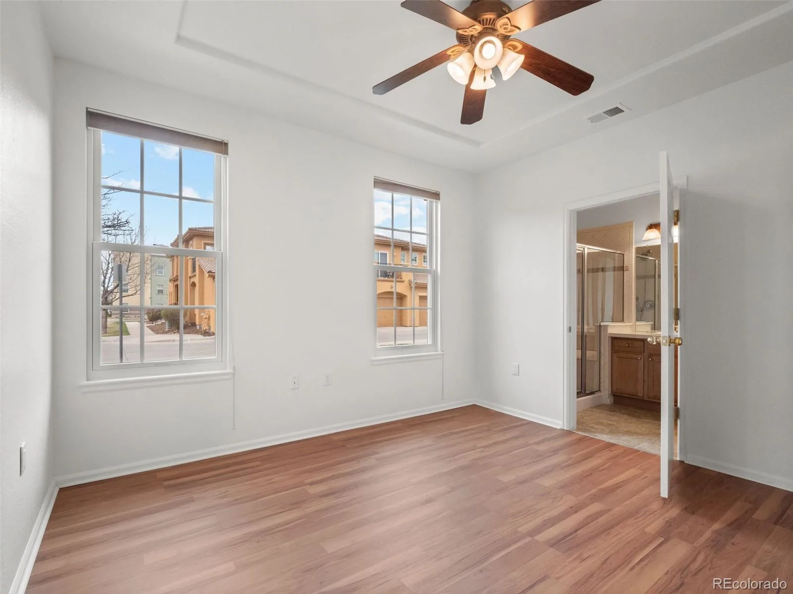 7777 E 23rd Avenue #1303 Denver CO 80238 | MLS #REC8750838 08242026193458 1600 39