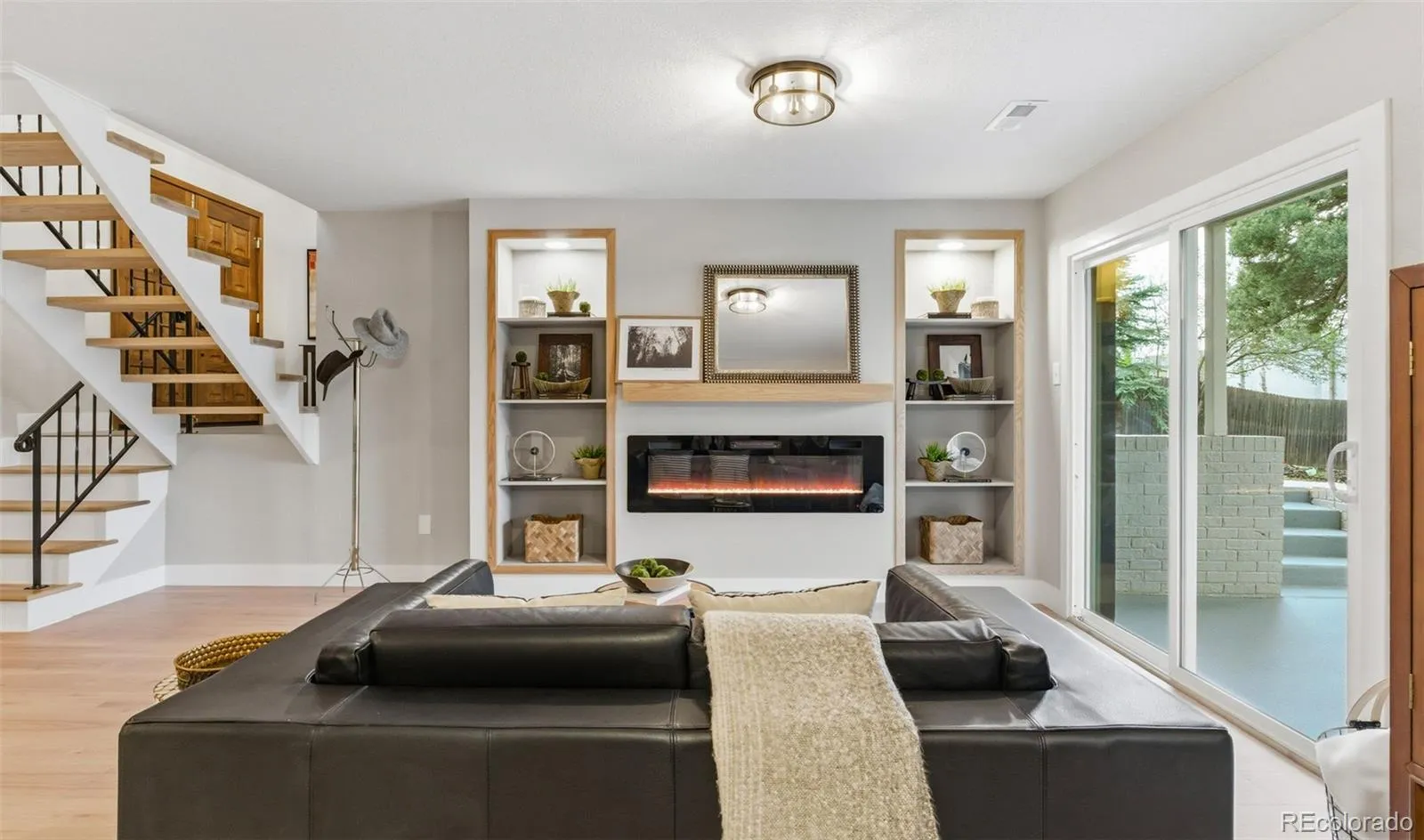 3111 S Holly Place Denver CO 80222 MLS #REC8751634 05122026161046 1600 10