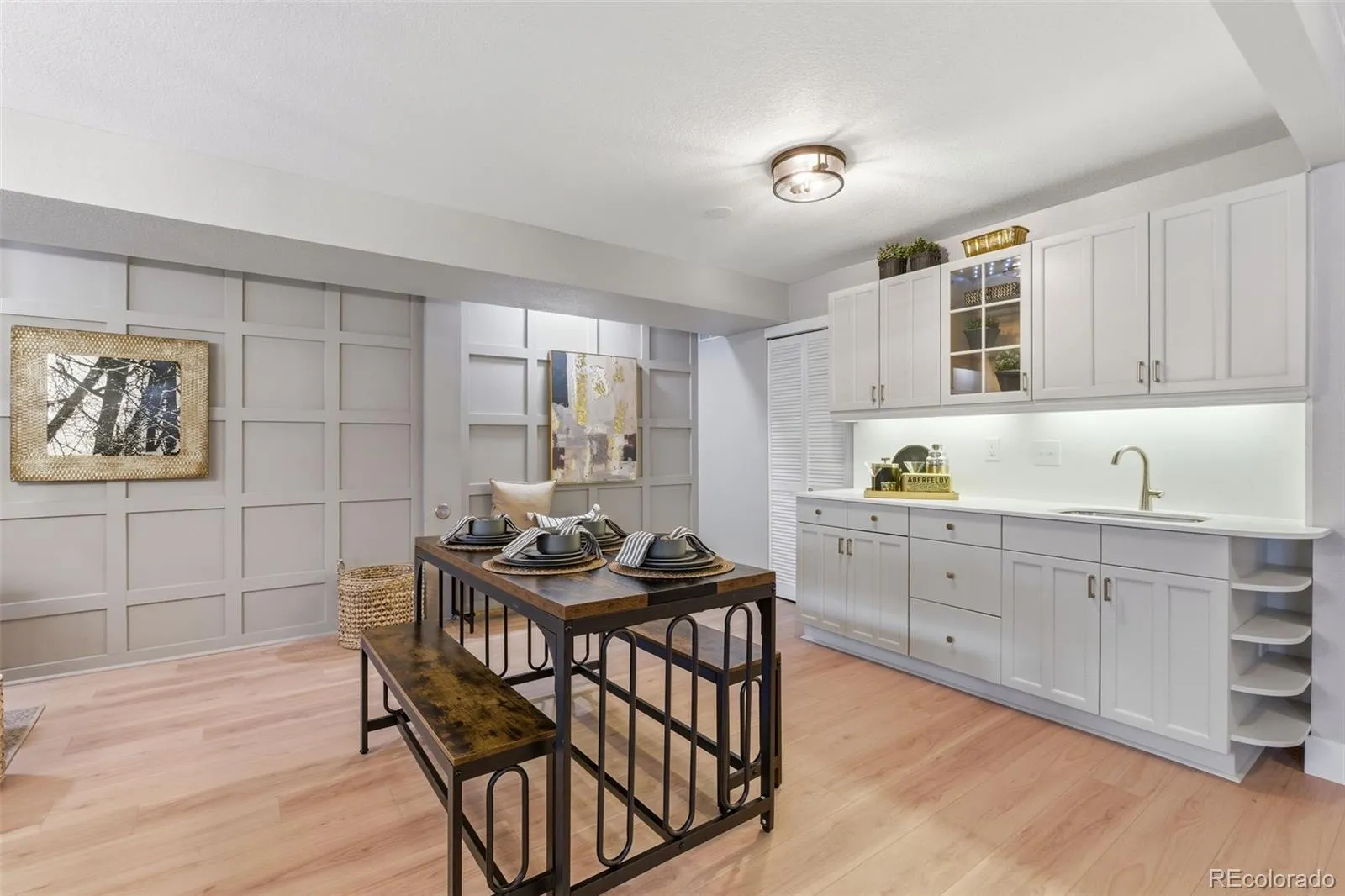 3111 S Holly Place Denver CO 80222 MLS #REC8751634 05122026161046 1600 12