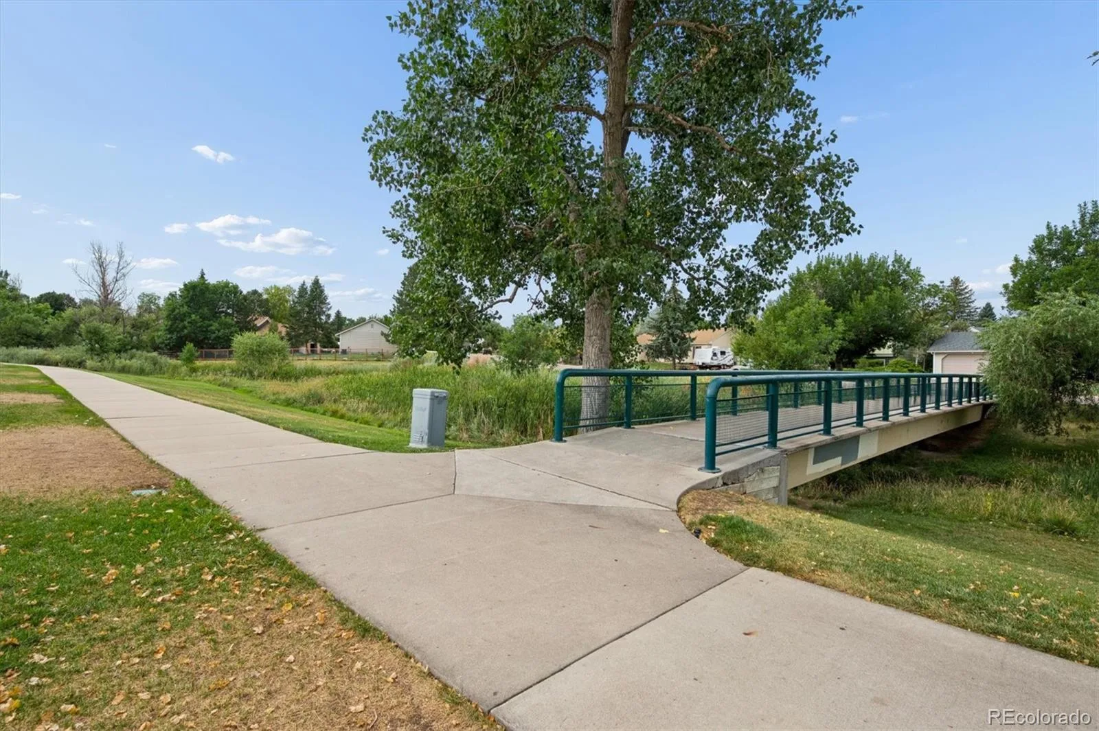 5832 S Netherland Circle Aurora CO 80015 | MLS #REC8752755 08192026181616 1600 29