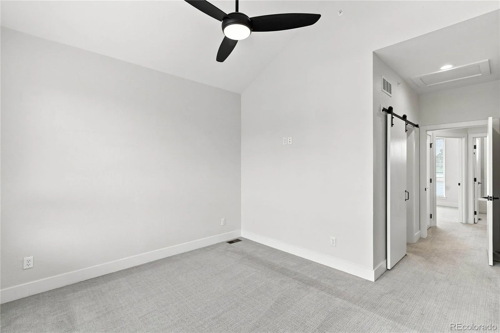 5256 W 16 Avenue Lakewood CO 80214 | MLS #REC8752872 09222026081316 1600 15