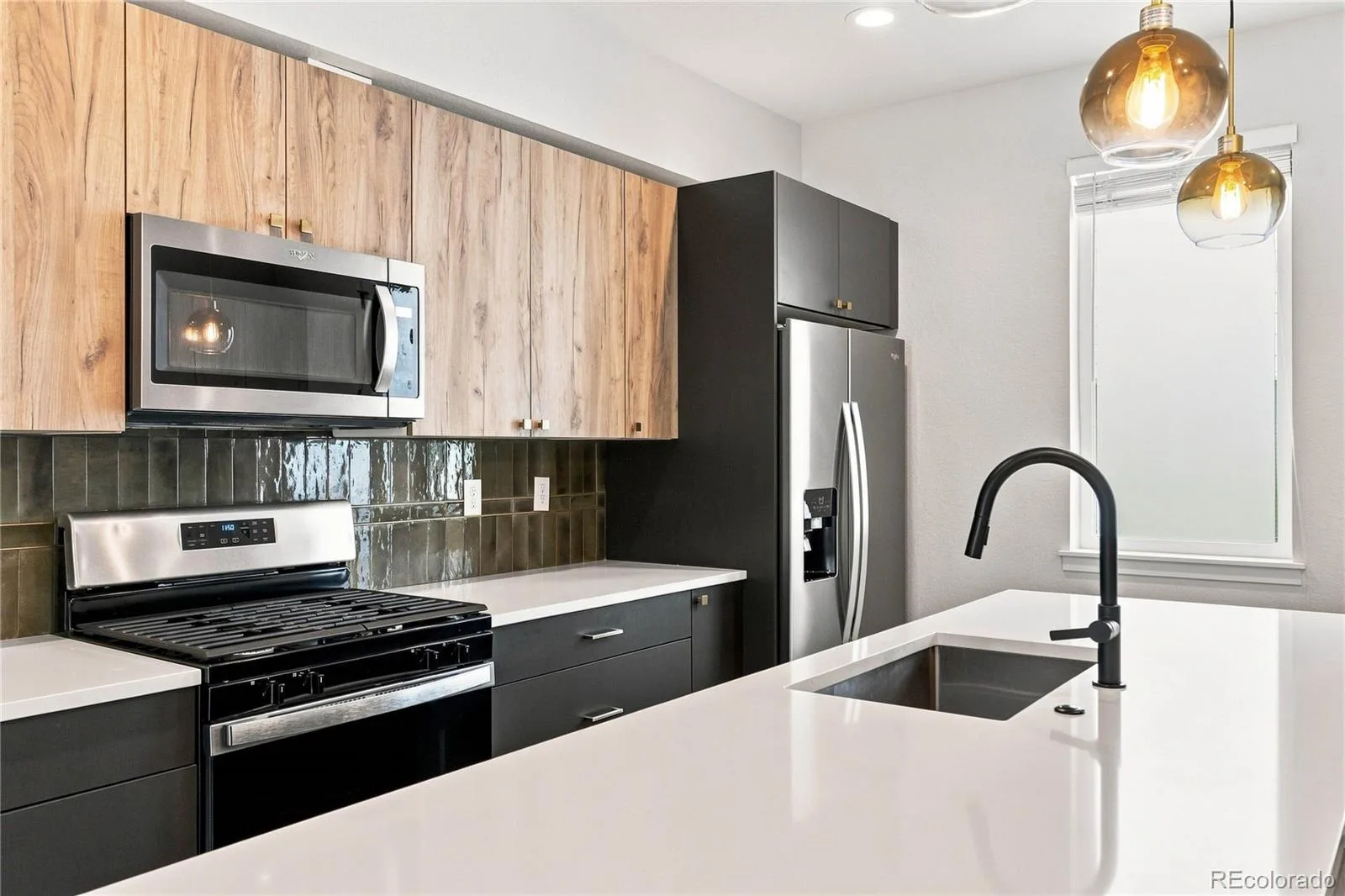 5256 W 16 Avenue Lakewood CO 80214 | MLS #REC8752872 09222026081316 1600 5