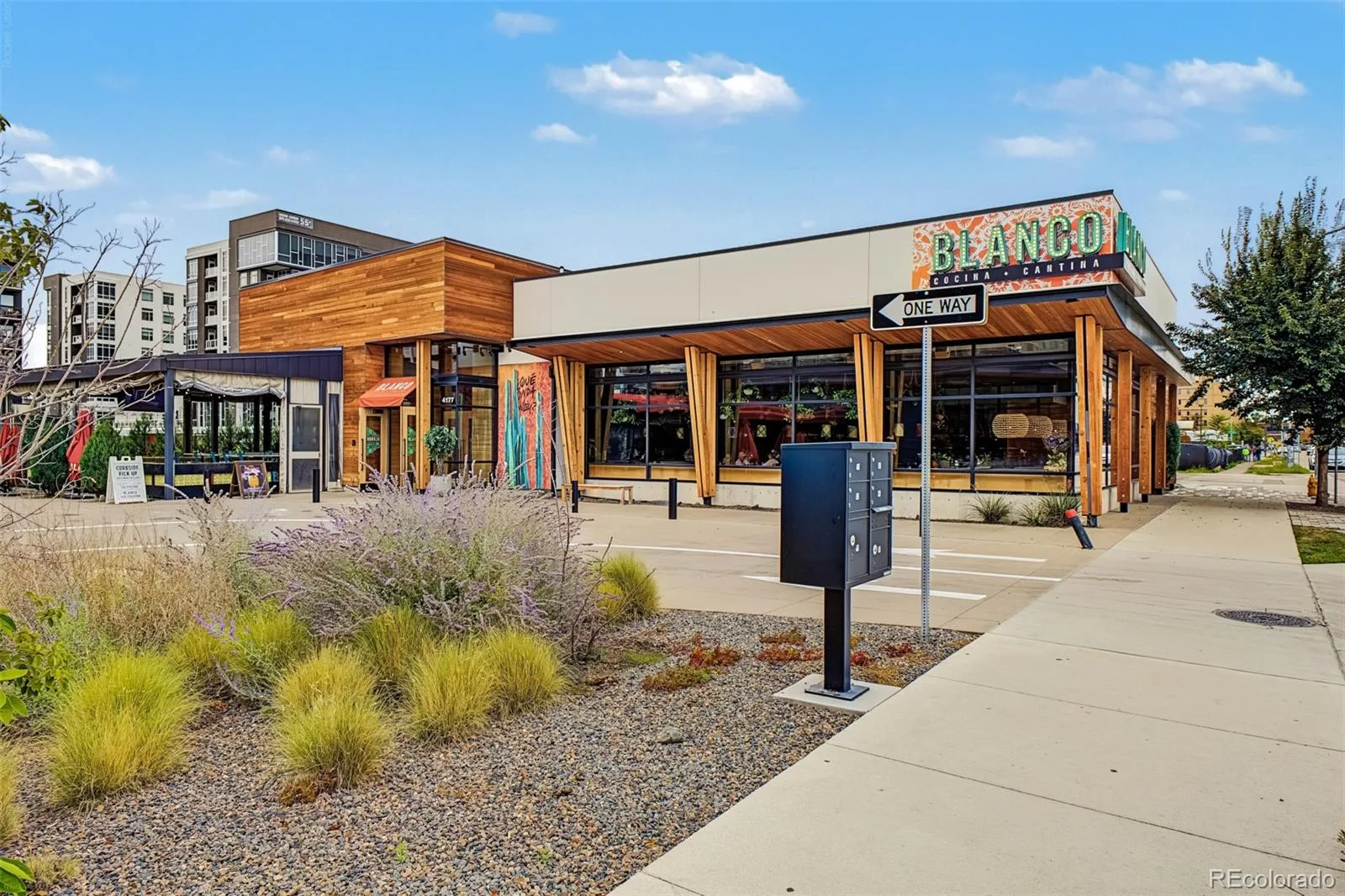 799 Dahlia Street #503 Denver CO 80220 | MLS #REC8753545 10162026224449 1600 19