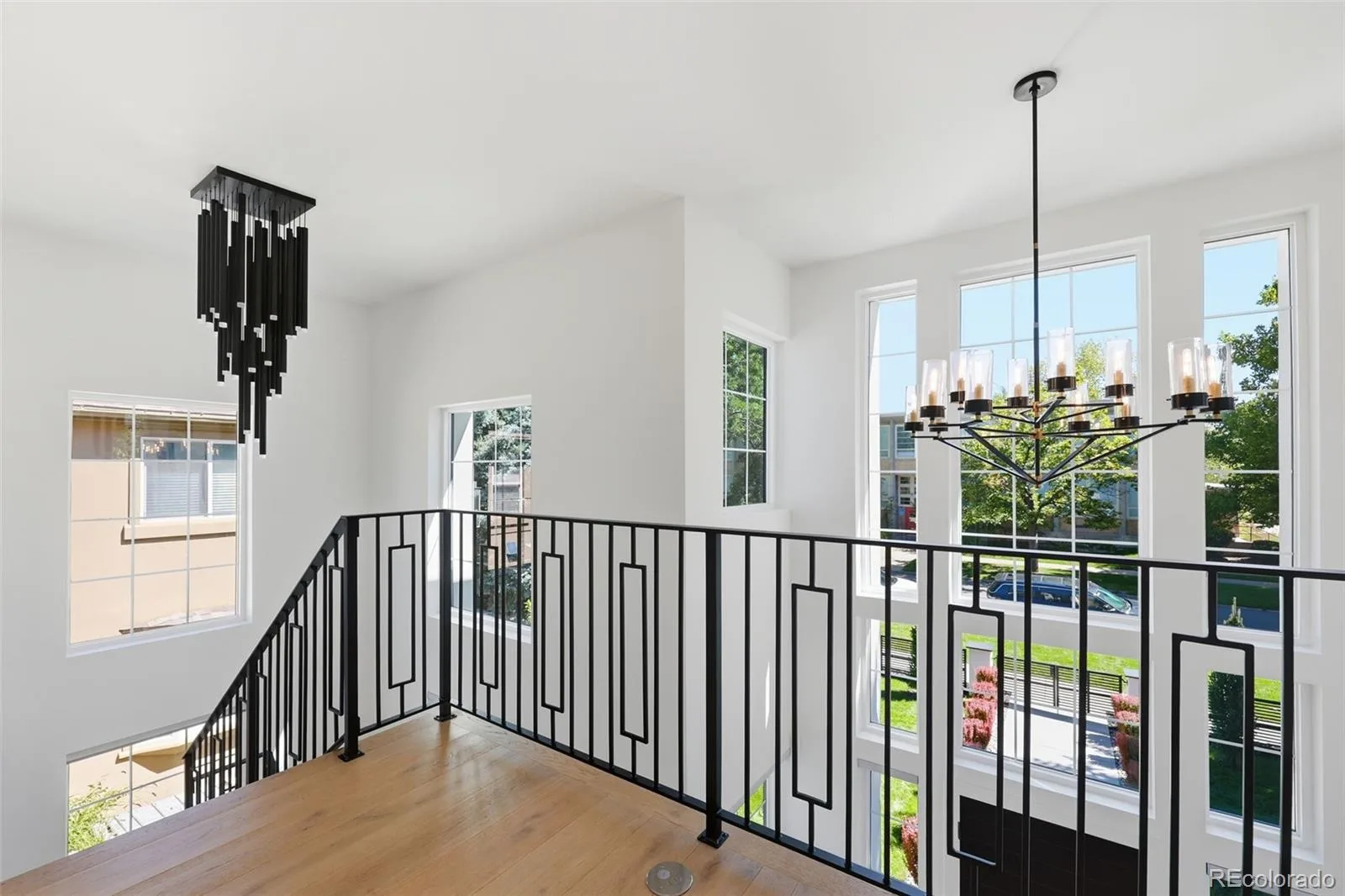 2339 S Saint Paul Street Denver CO 80210 | MLS #REC8753917 09232026161439 1600 18