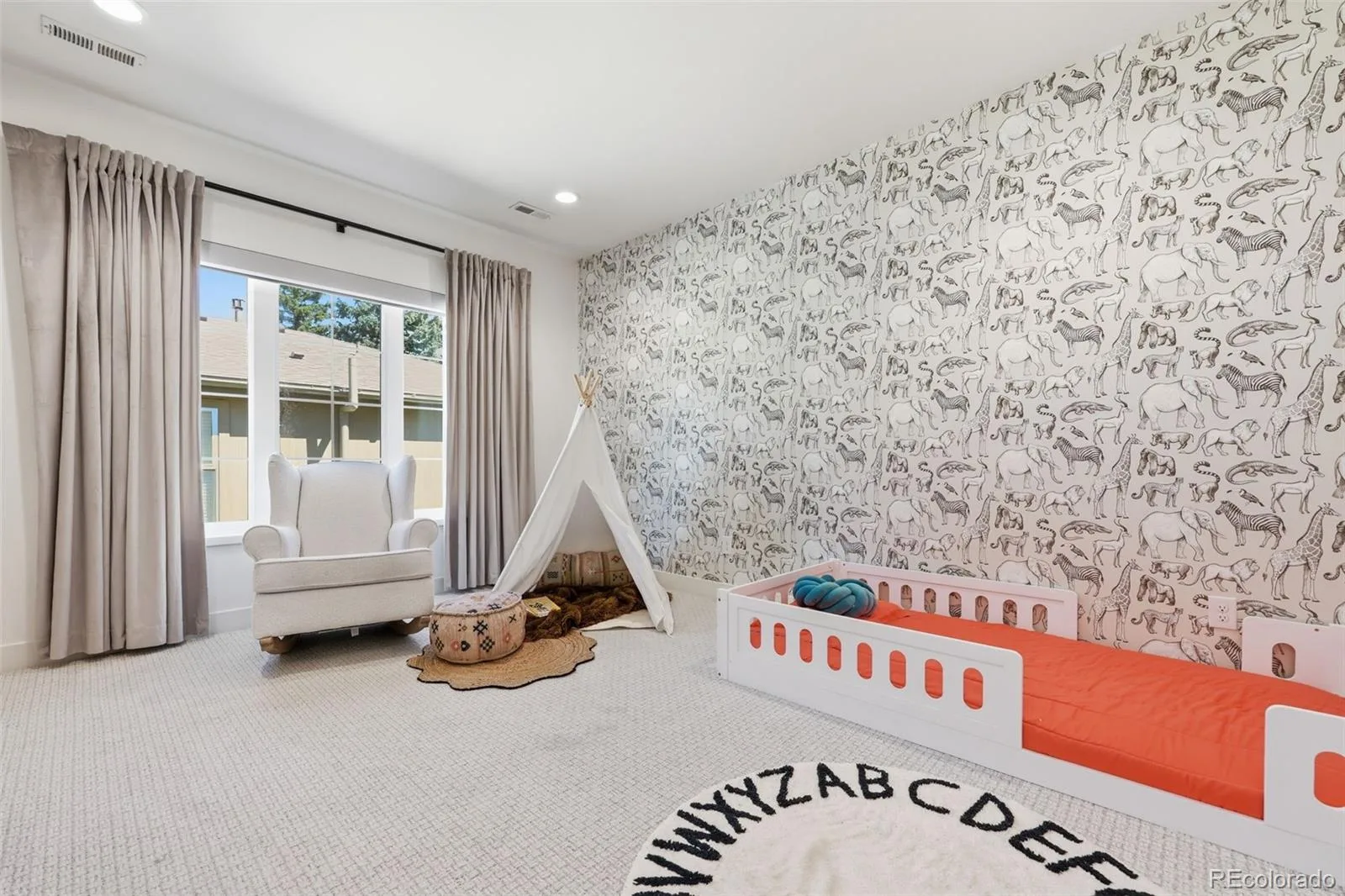 2339 S Saint Paul Street Denver CO 80210 | MLS #REC8753917 09232026161439 1600 29
