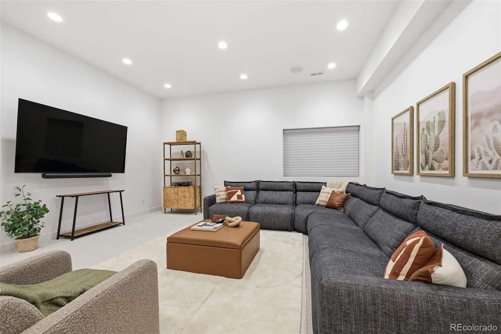 2339 S Saint Paul Street Denver CO 80210 | MLS #REC8753917 09232026161439 1600 37