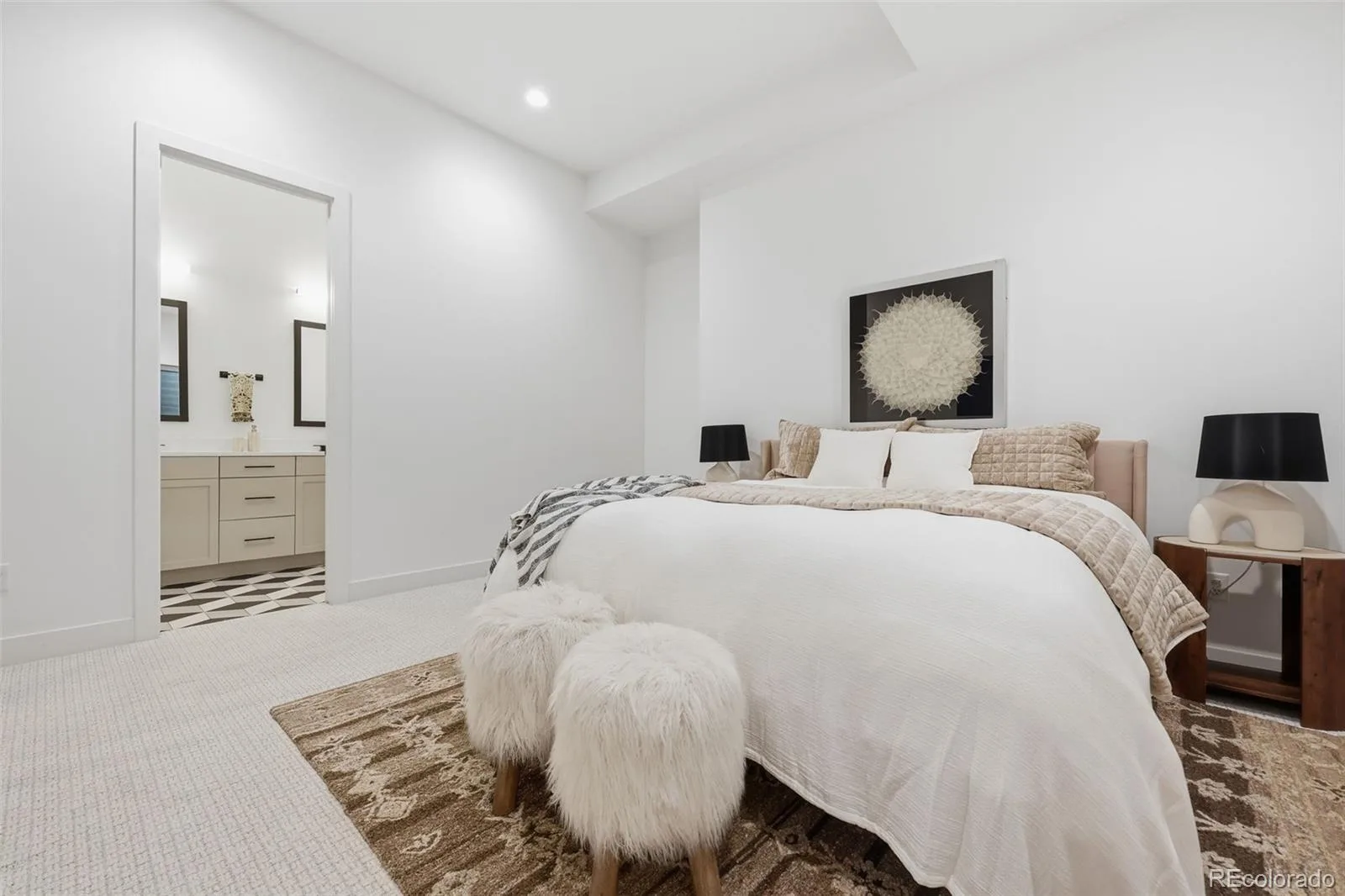 2339 S Saint Paul Street Denver CO 80210 | MLS #REC8753917 09232026161439 1600 42