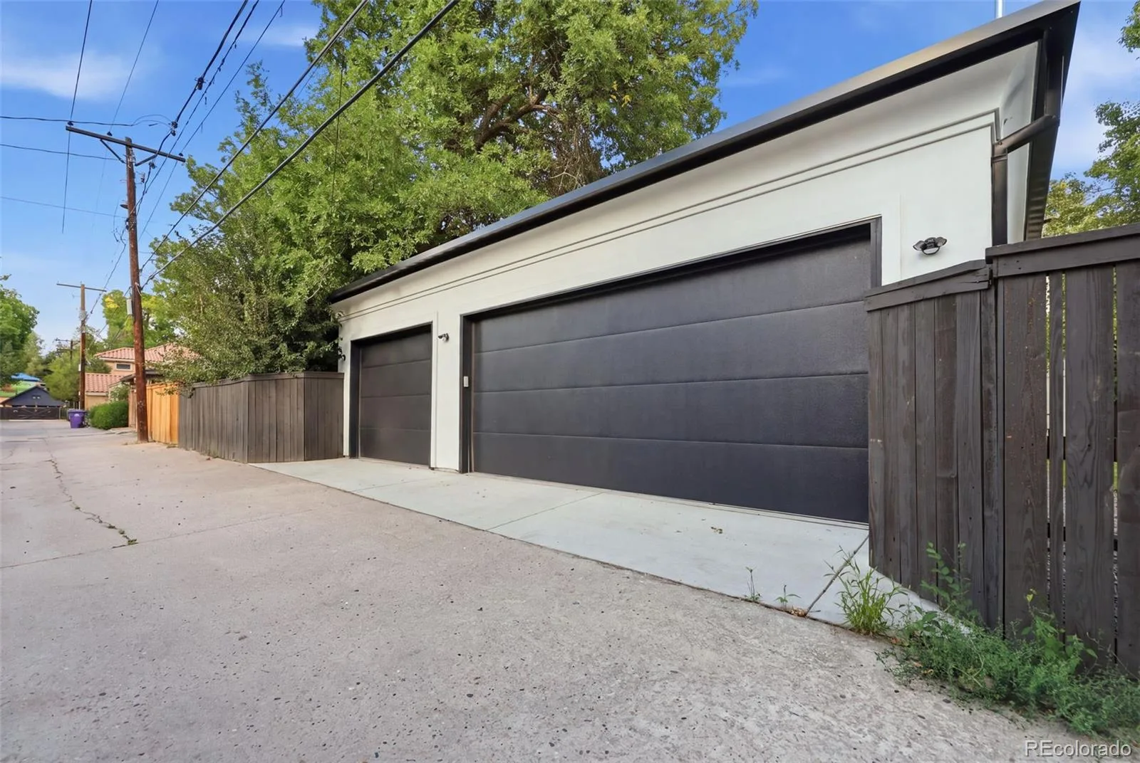 2339 S Saint Paul Street Denver CO 80210 | MLS #REC8753917 09232026161439 1600 46