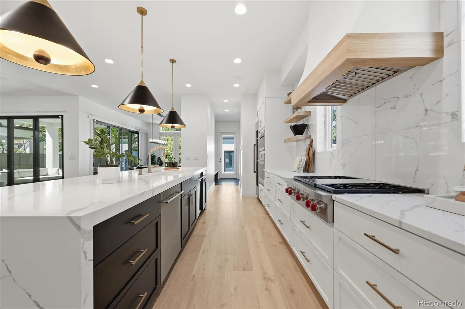 2339 S Saint Paul Street Denver CO 80210 | MLS #REC8753917 09232026161439 1600 7
