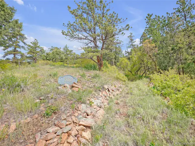 5162 Raven Gulch Road Morrison CO 80465 | MLS #REC8756658 06082025011916 640 5