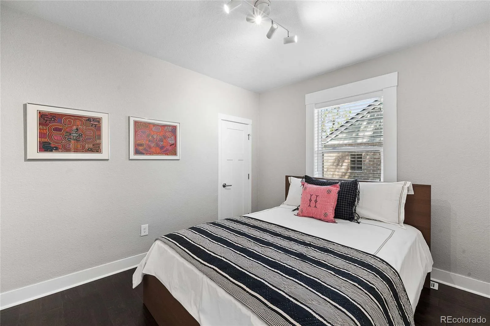 3040 N Columbine Street Denver CO 80205 | MLS #REC8758461 08282026164710 1600 17