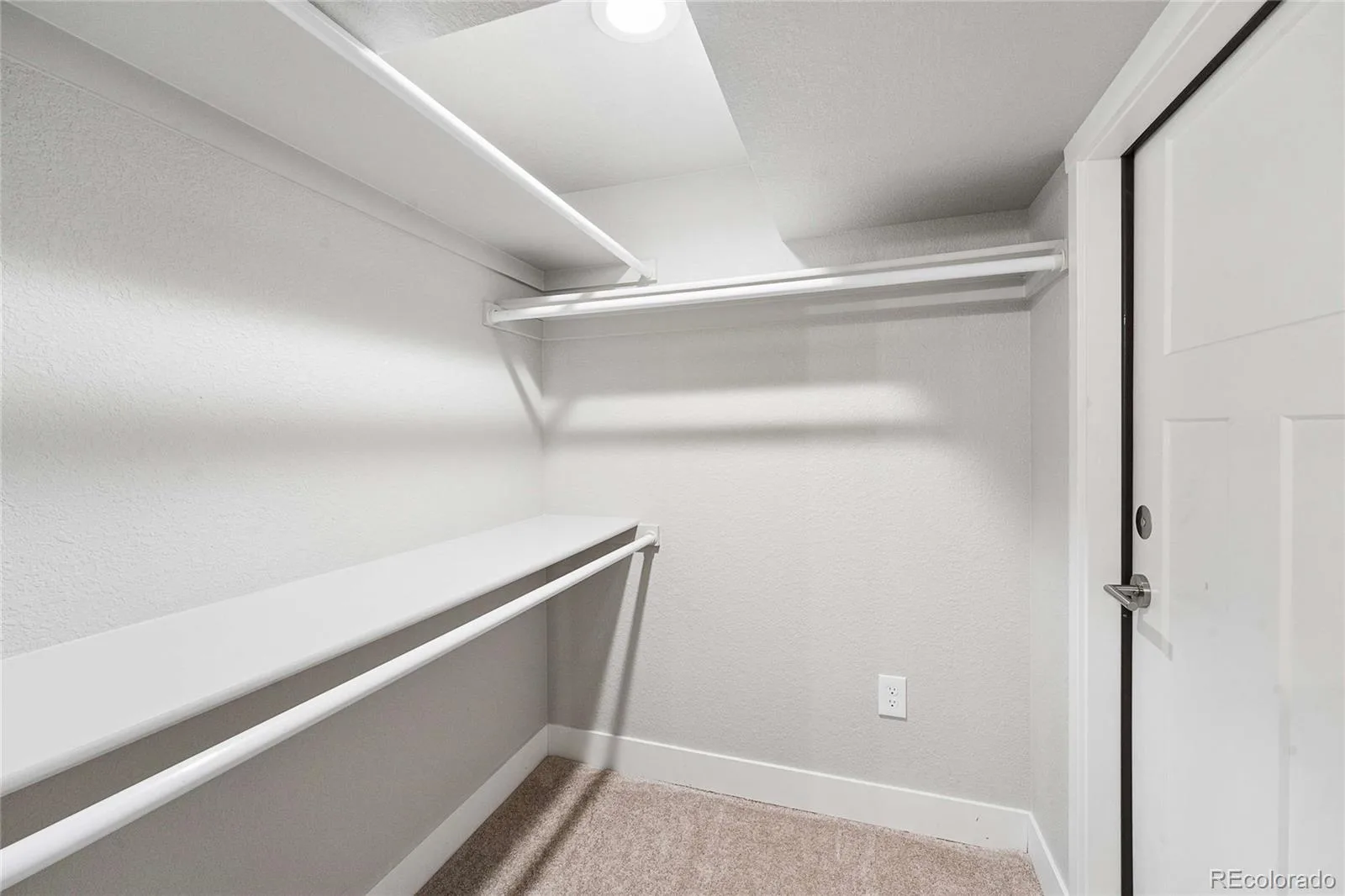 3040 N Columbine Street Denver CO 80205 | MLS #REC8758461 08282026164710 1600 28
